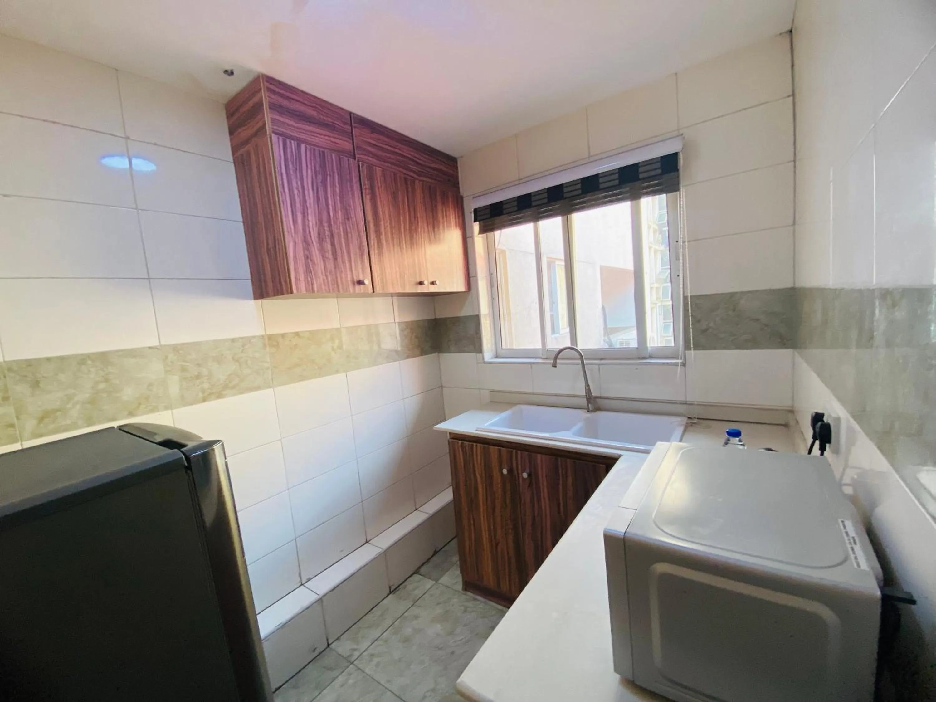 Presken Hotel Victoria Island, Bishop Oluwole