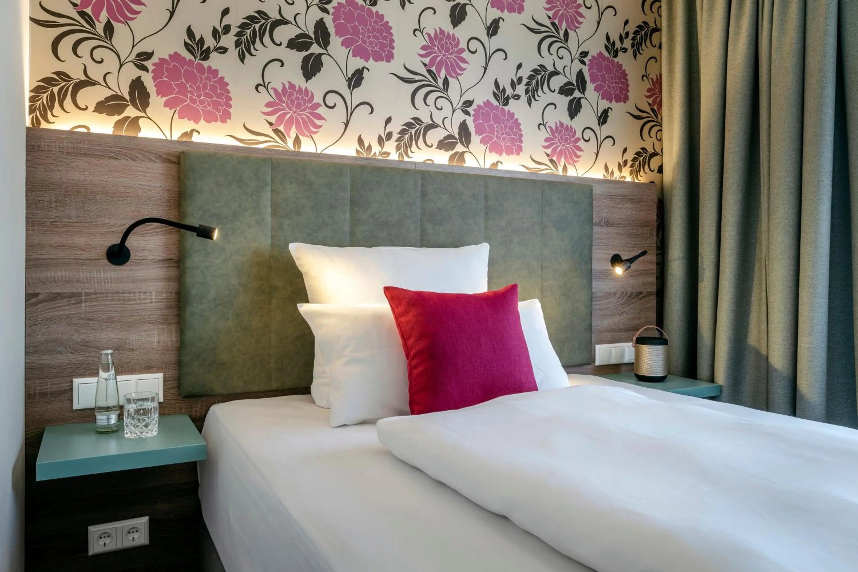 Bed in Boutique Hotel Erb München Parsdorf