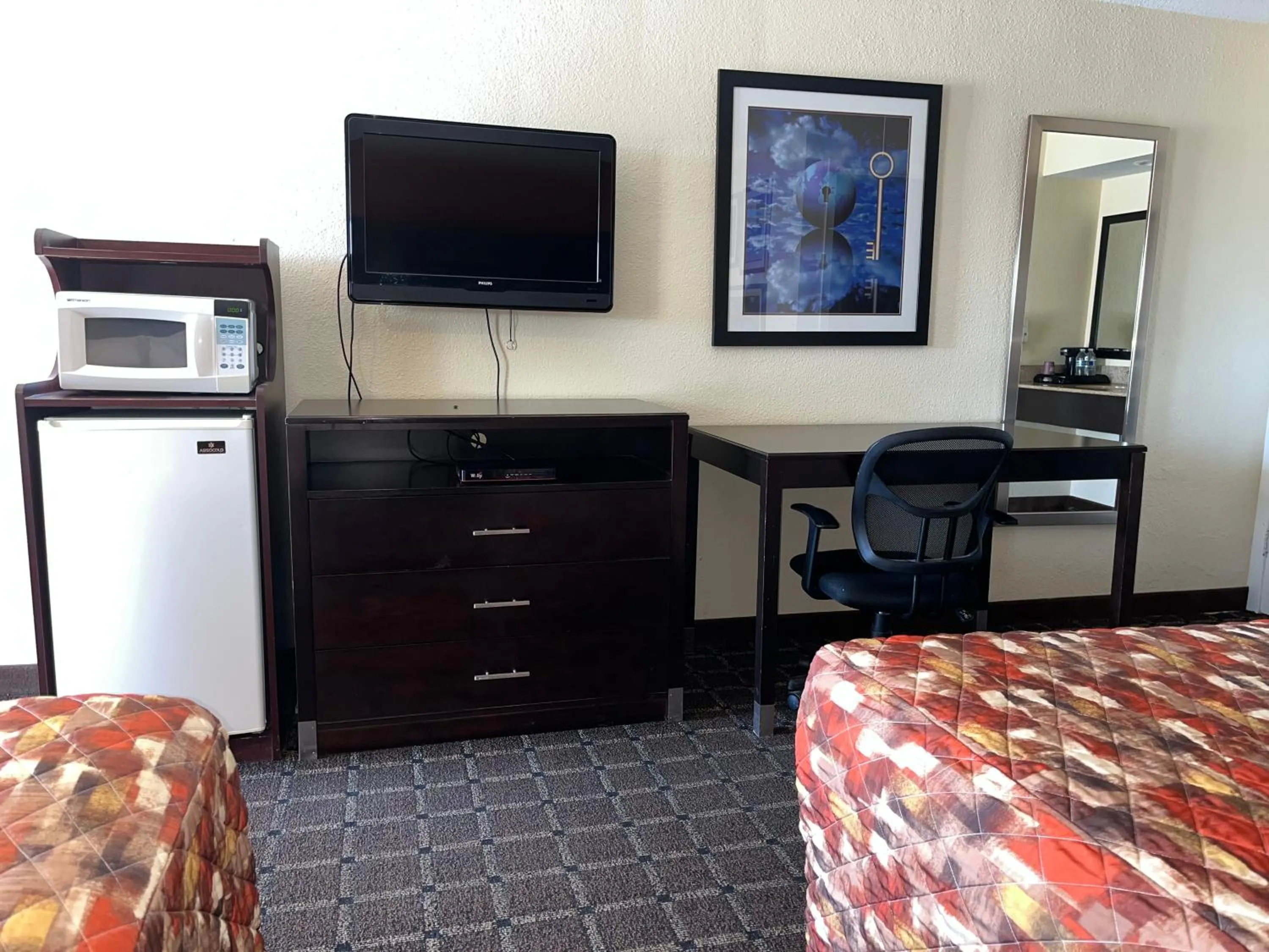Oregon Trail Inn and Suites