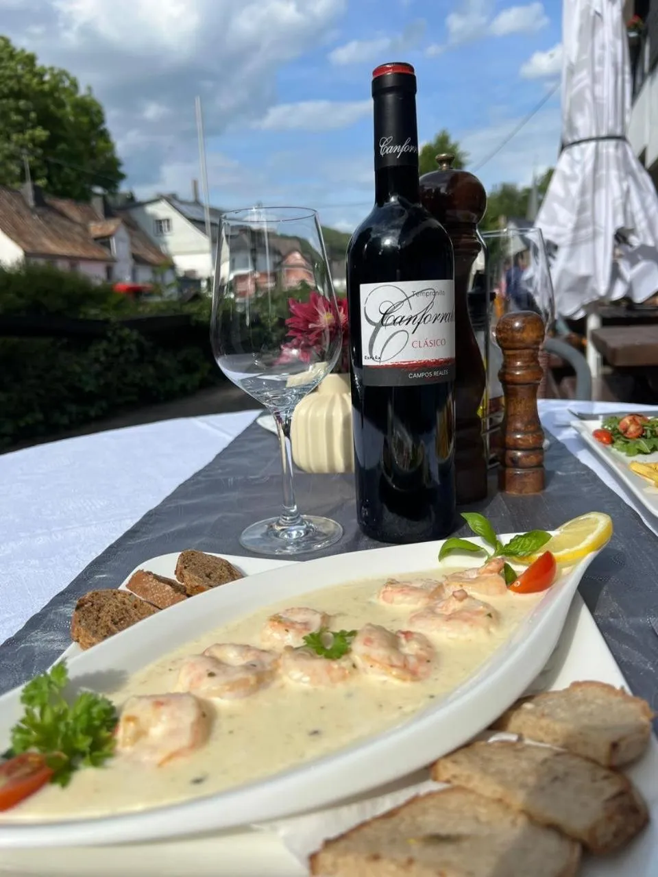 Restaurant/places to eat in Landhotel Laarmann