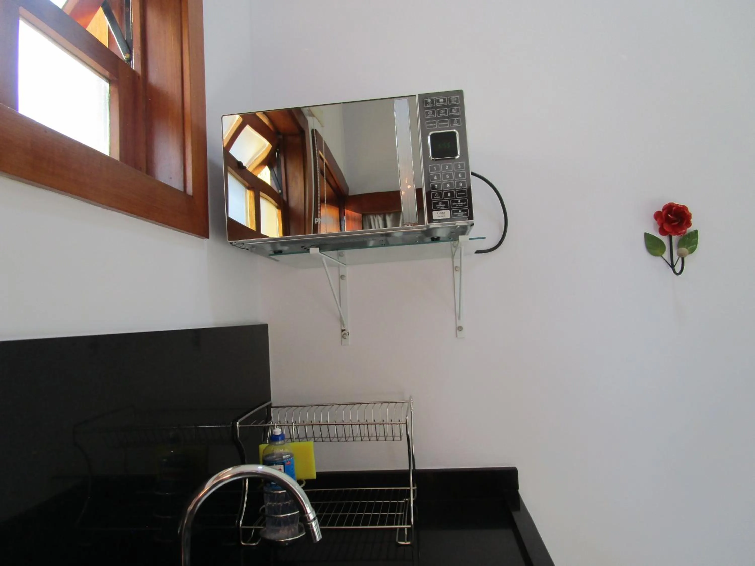 kitchen in Ilha flat Hotel Suíte Swaenen II