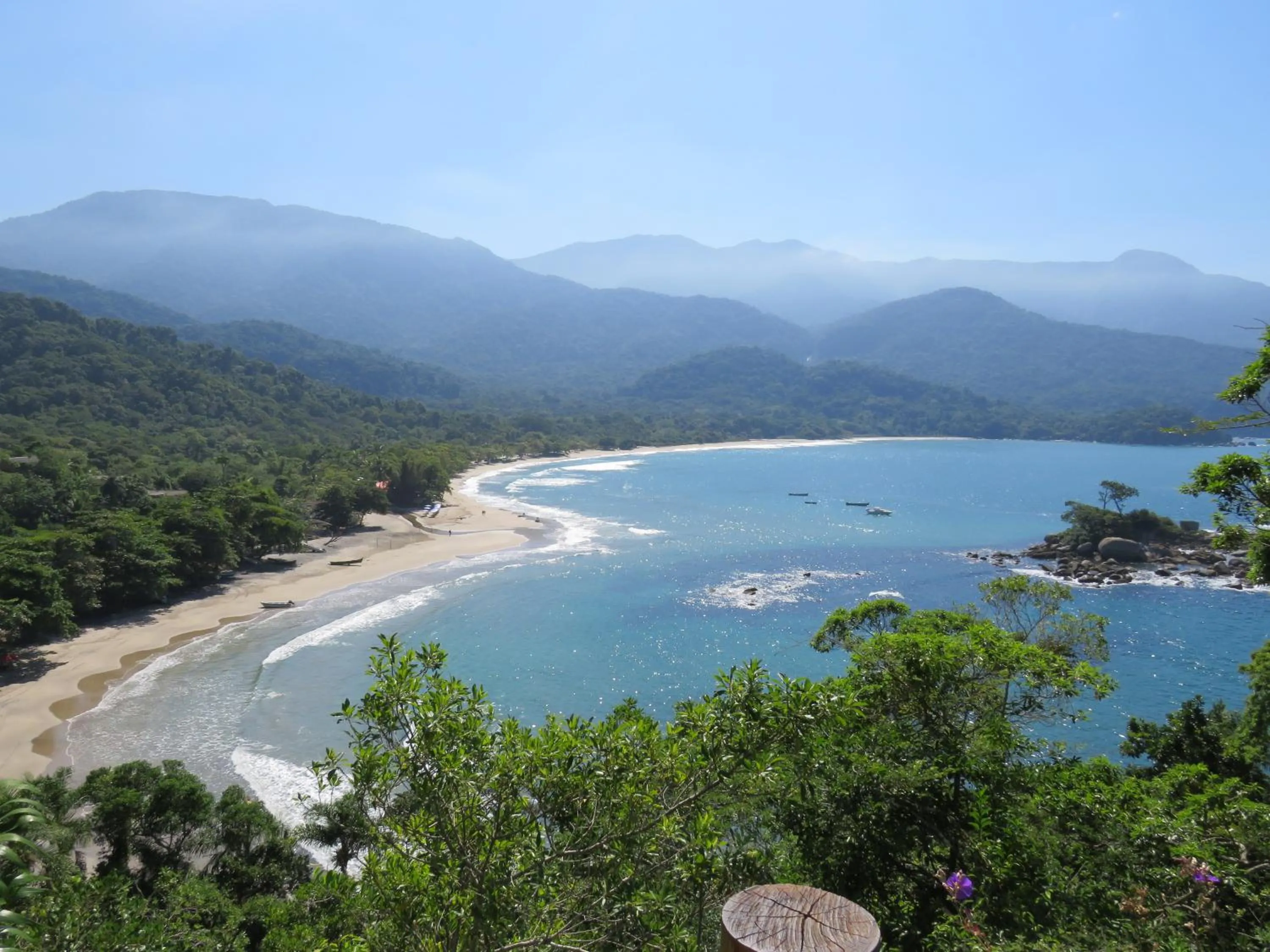 Nearby landmark in Ilha flat Hotel Suíte Swaenen II