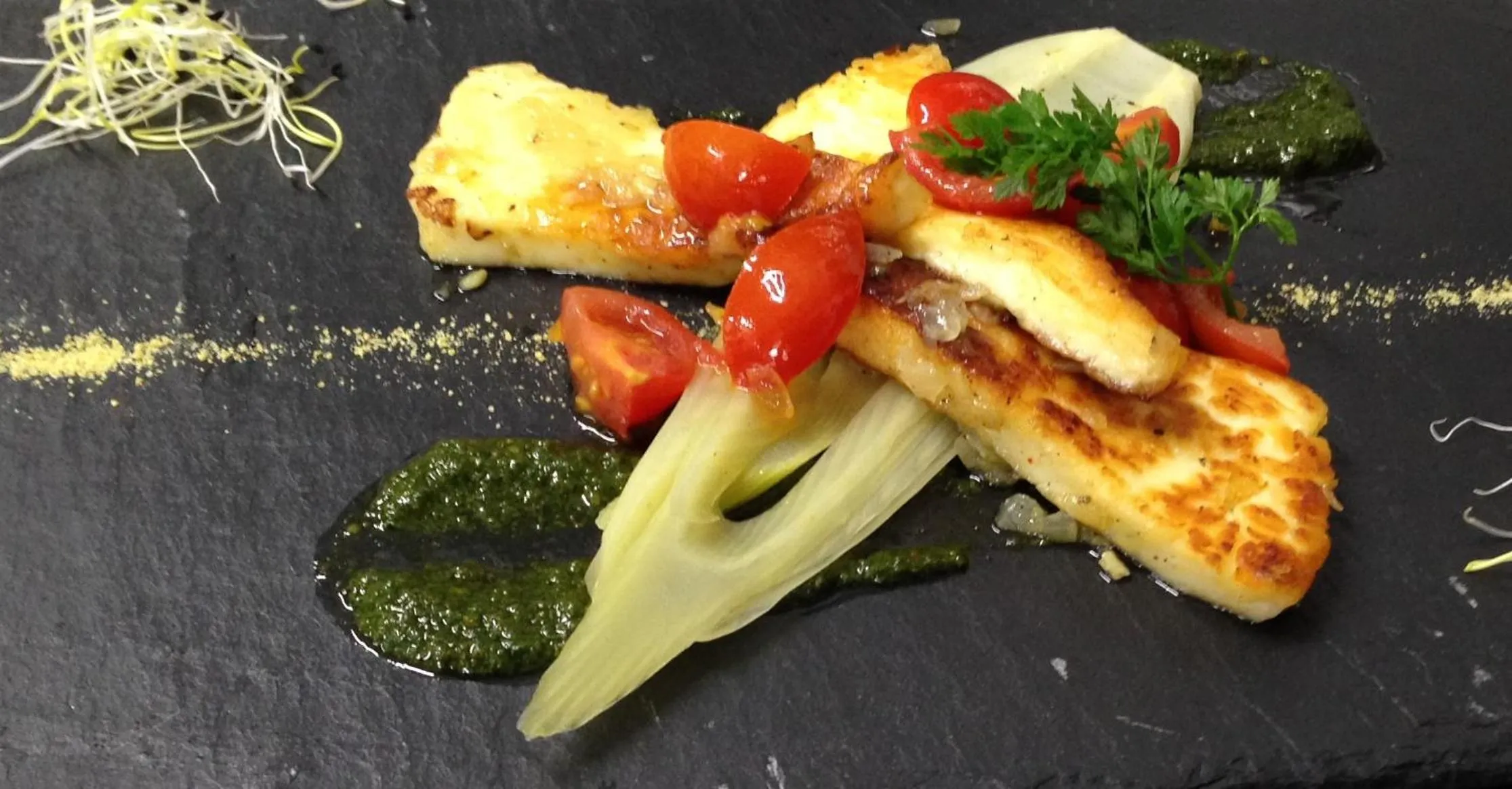 Restaurant/places to eat in Waldhotel Felsentor