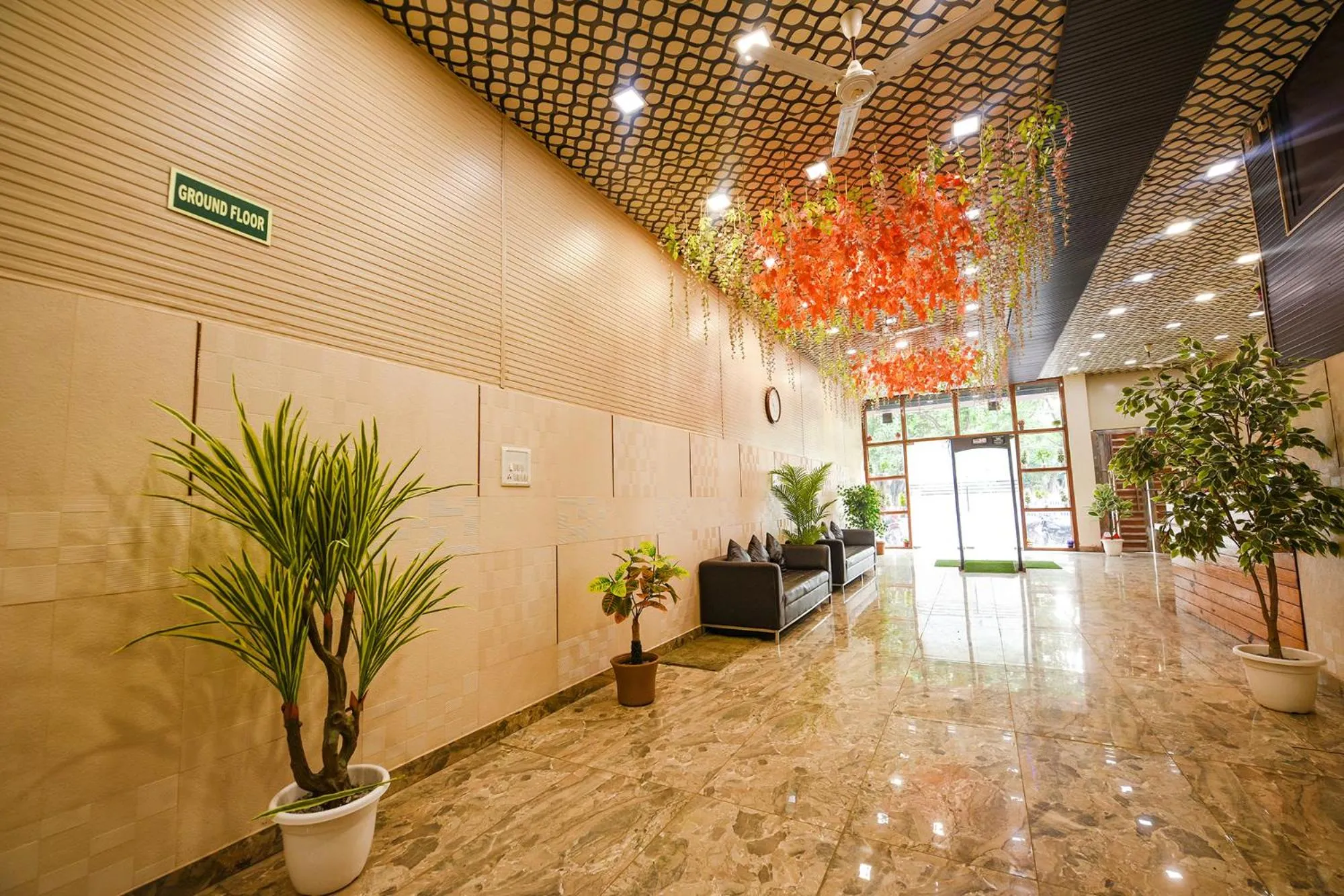 Lobby or reception in FabHotel The Crystal Palace Rohini