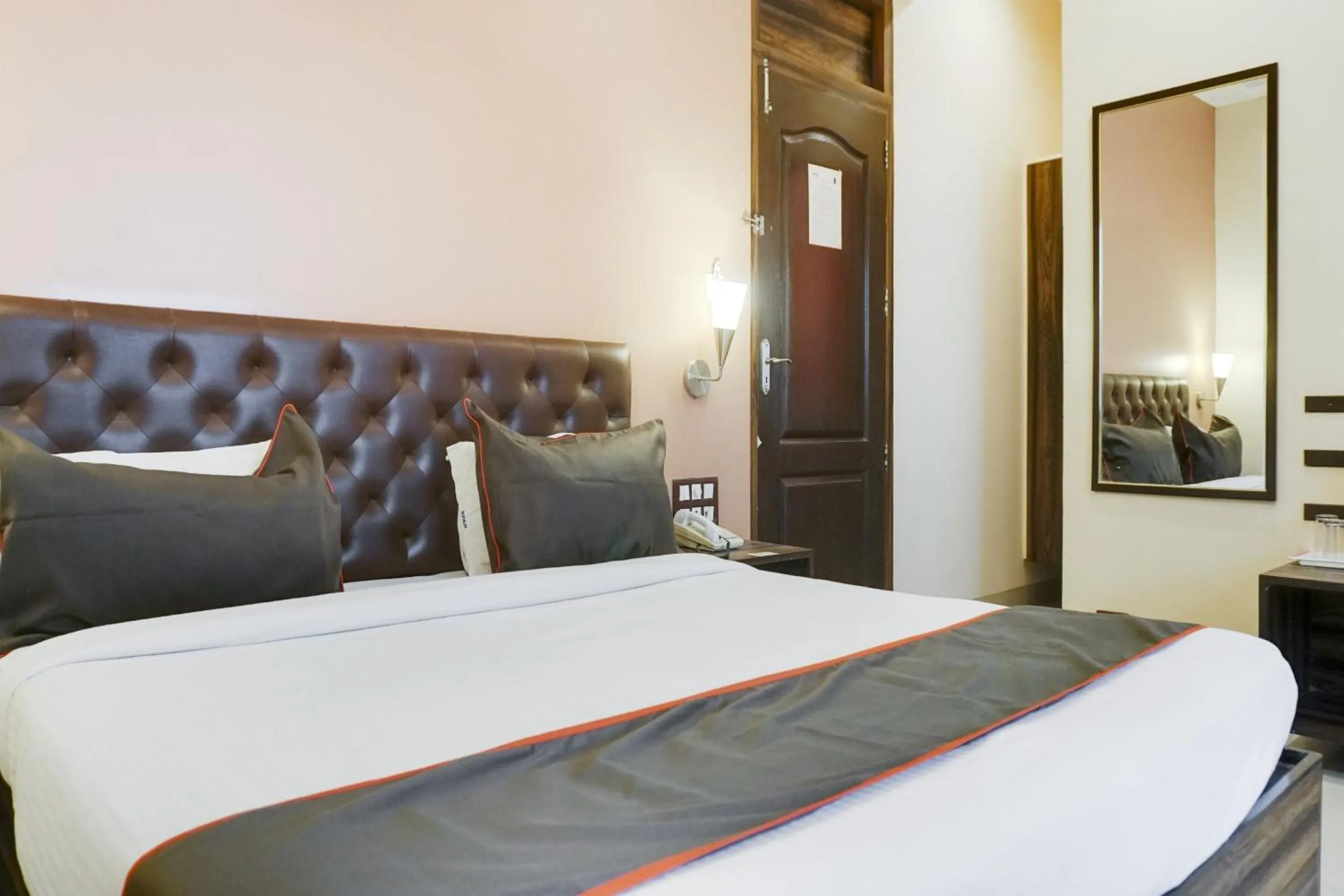 Bedroom, Bed in Hotel O Span Executive