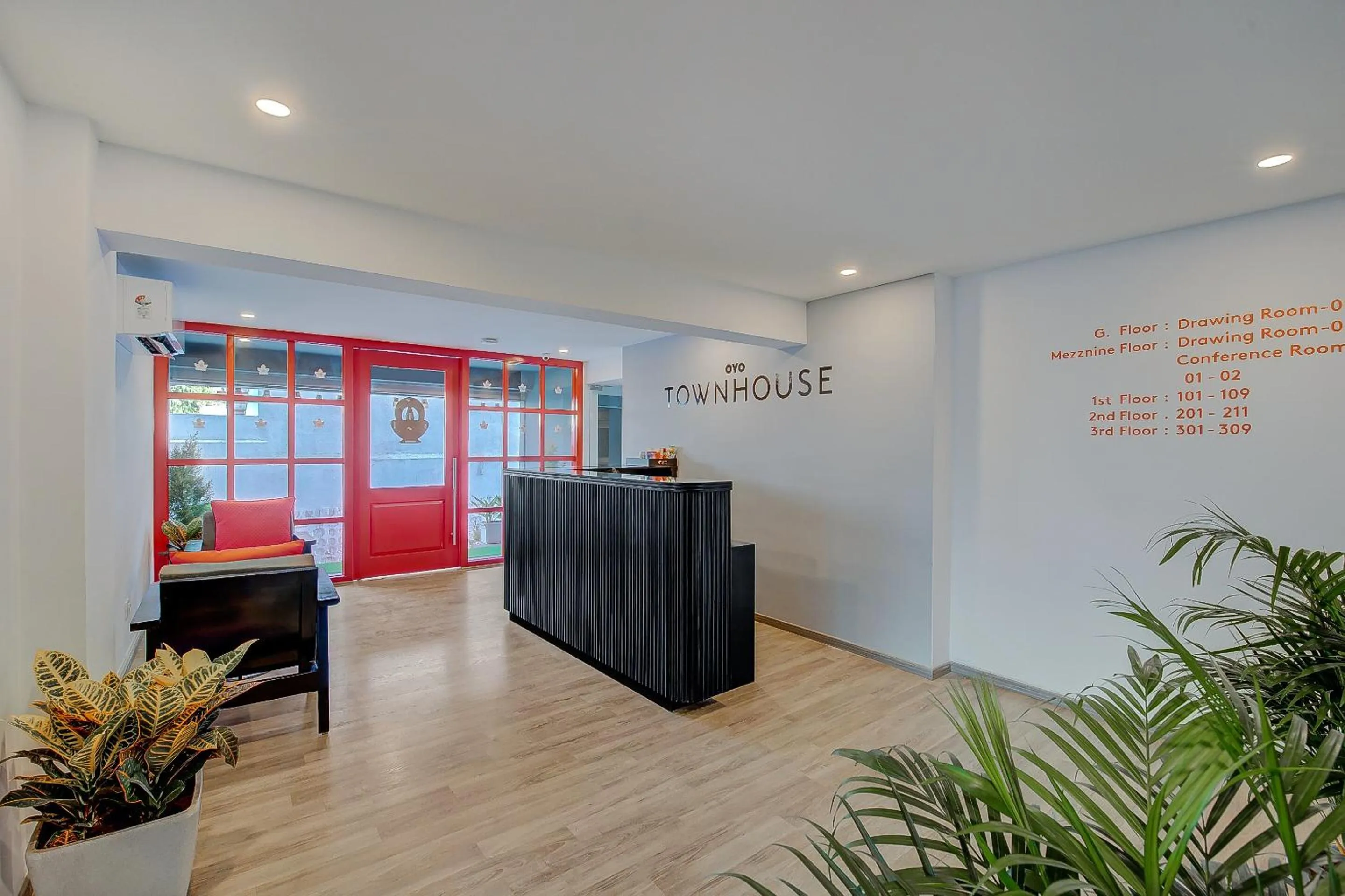 Lobby or reception in Townhouse Hadapsar