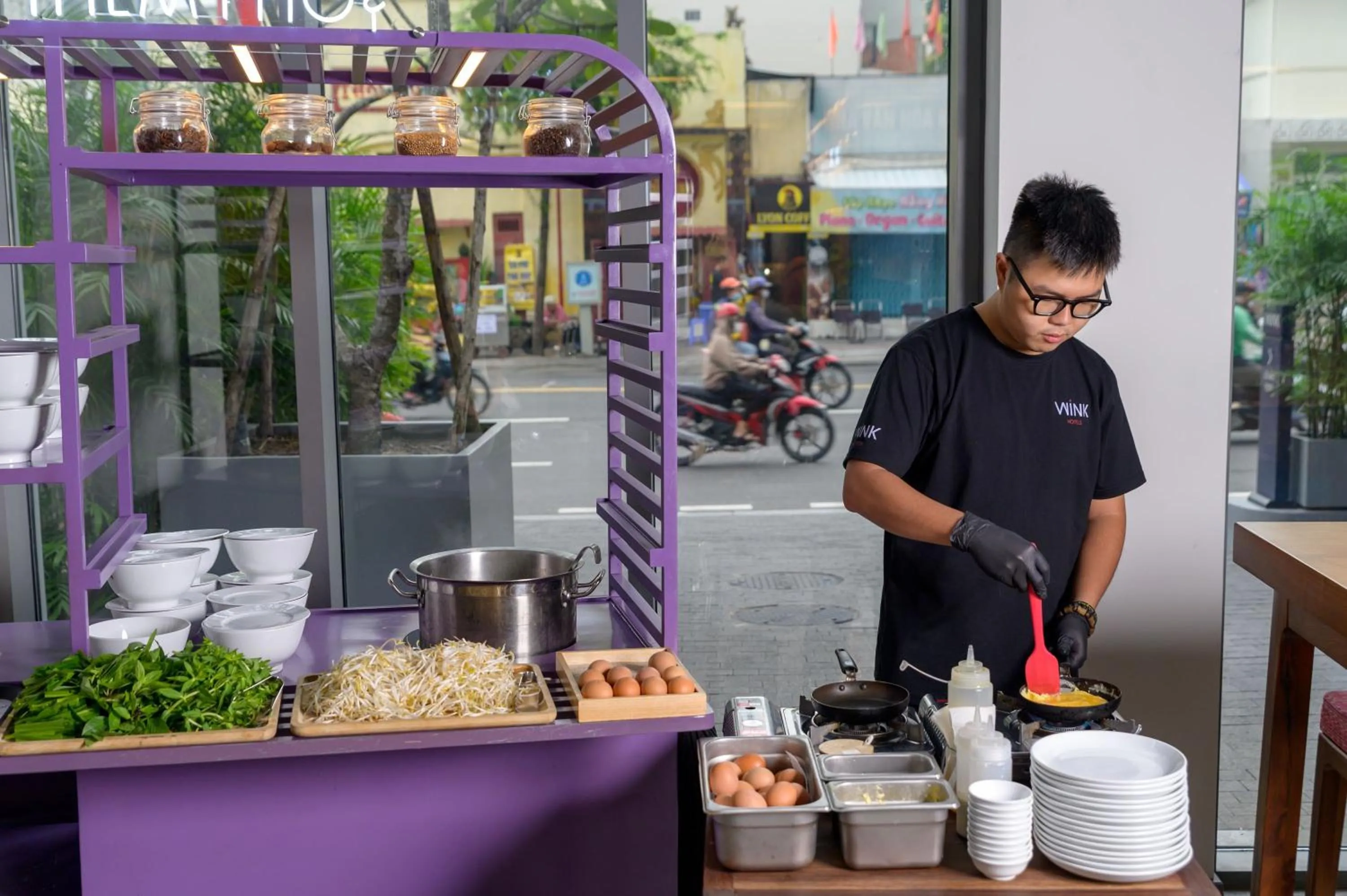 Restaurant/places to eat in Wink Saigon Centre, Unscripted by Hyatt