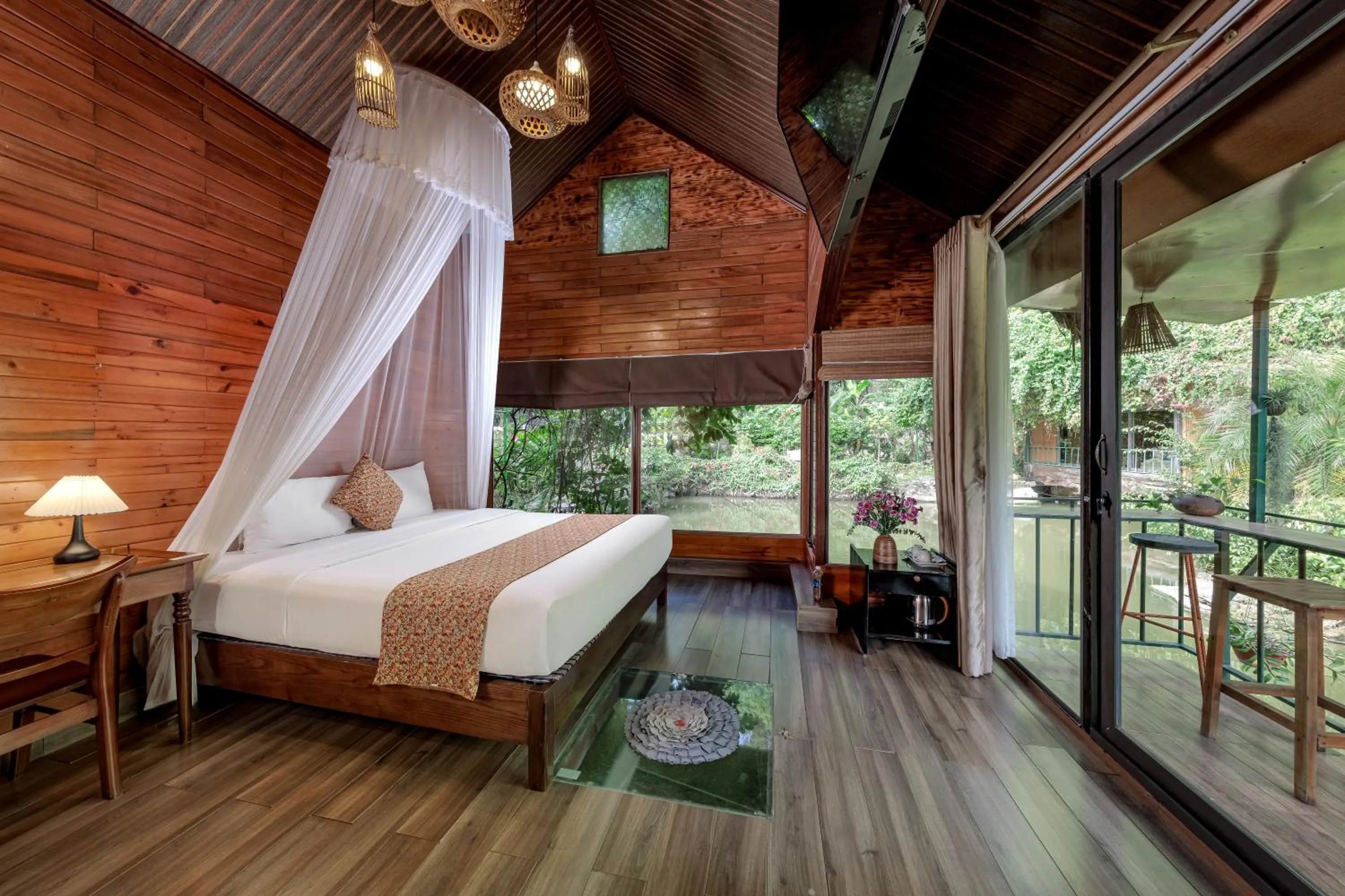 Bed in Tam Coc Lion Kings Hotel & Resort Ninh Binh