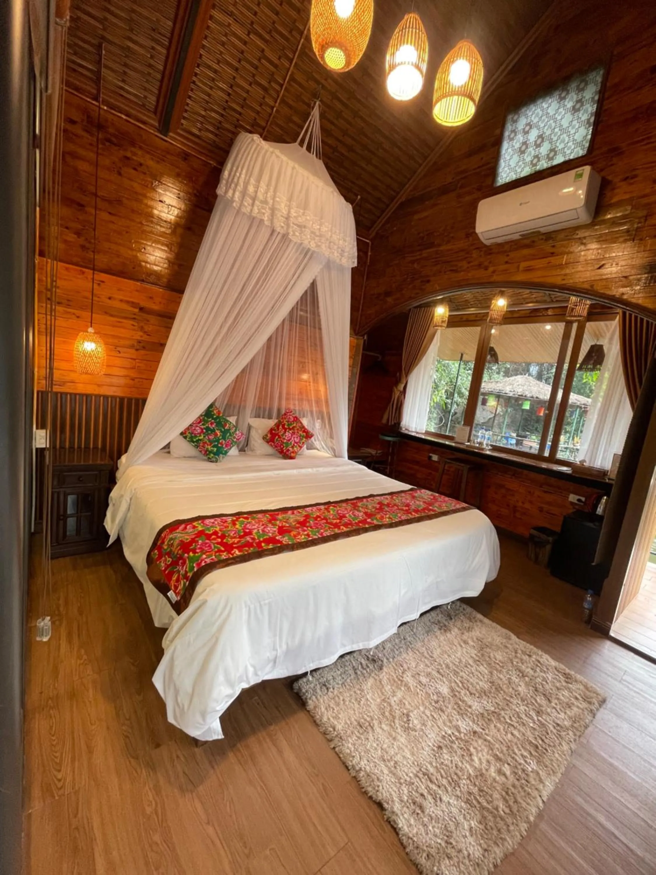 Bed in Tam Coc Lion Kings Hotel & Resort Ninh Binh