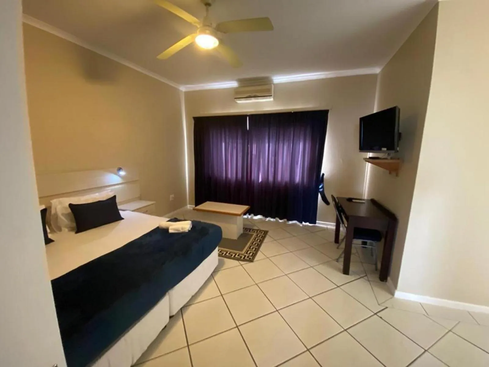 Bed in Singatha Guesthouse