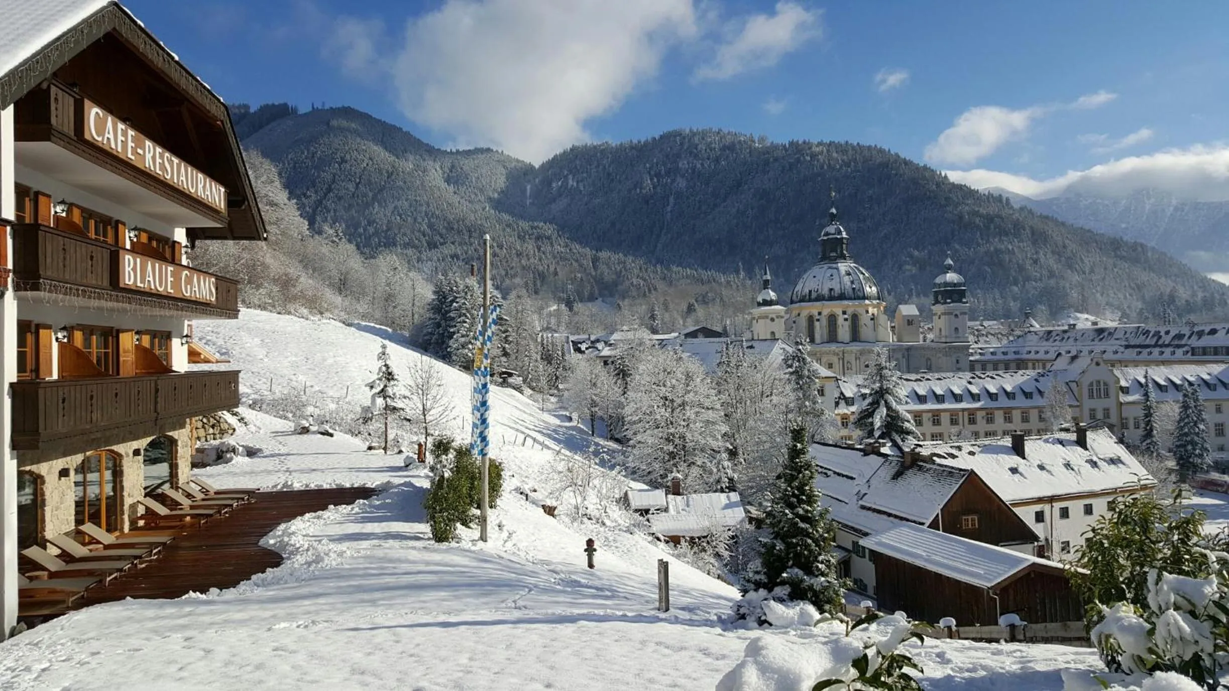 Landmark view in Hotel Blaue Gams ***S