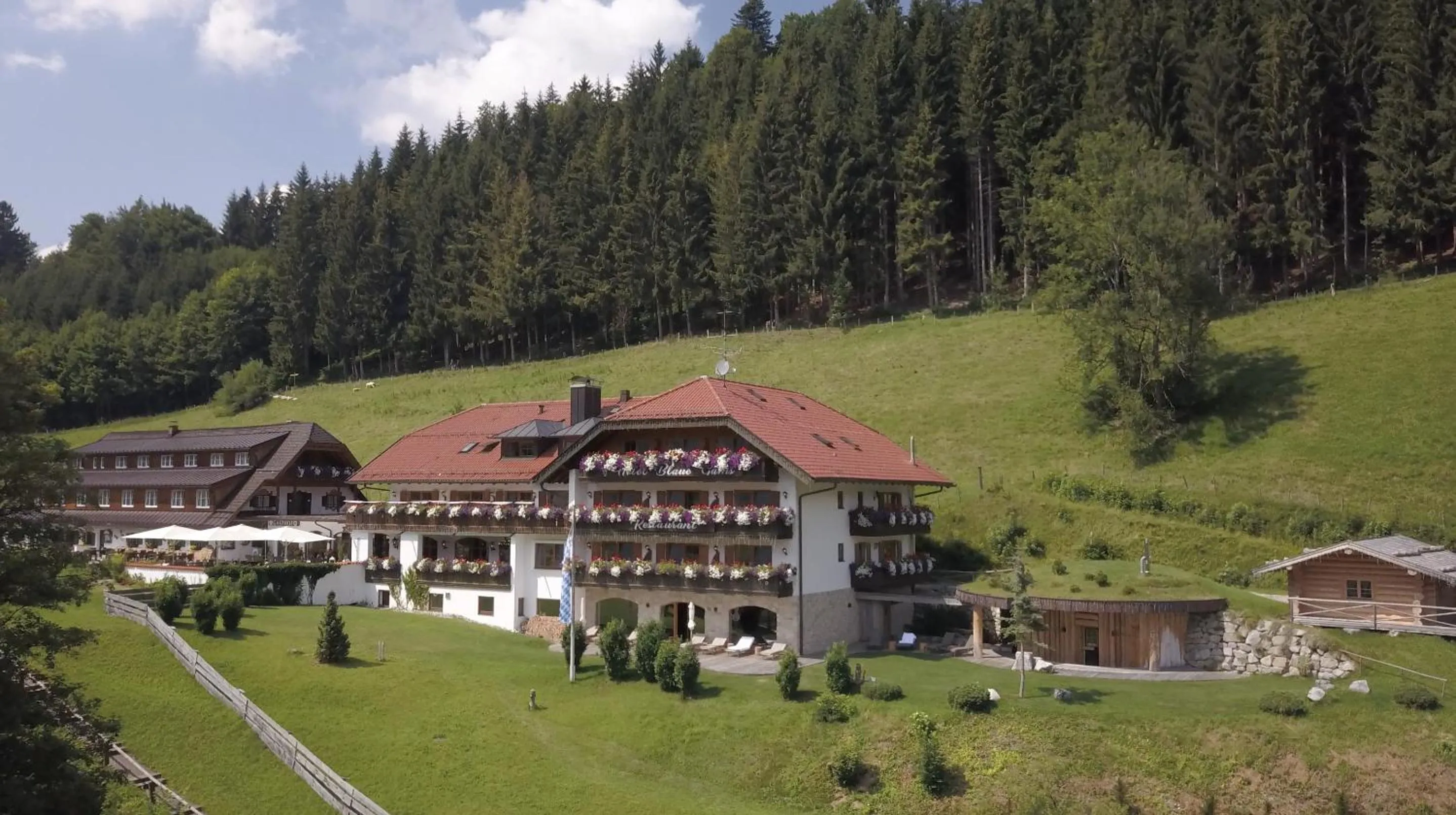 Property building in Hotel Blaue Gams ***S