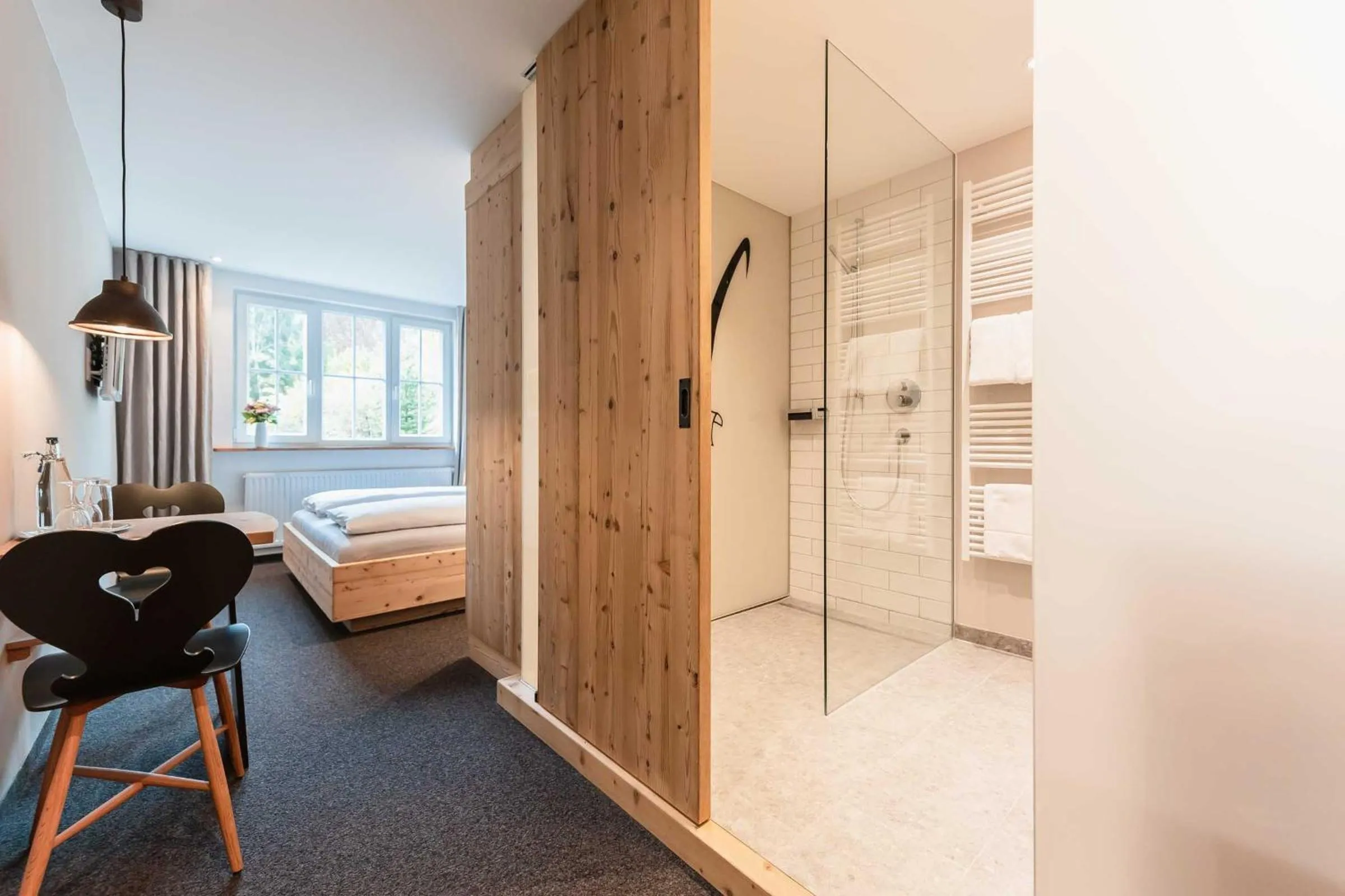 Photo of the whole room, Bed in Hotel Blaue Gams ***S