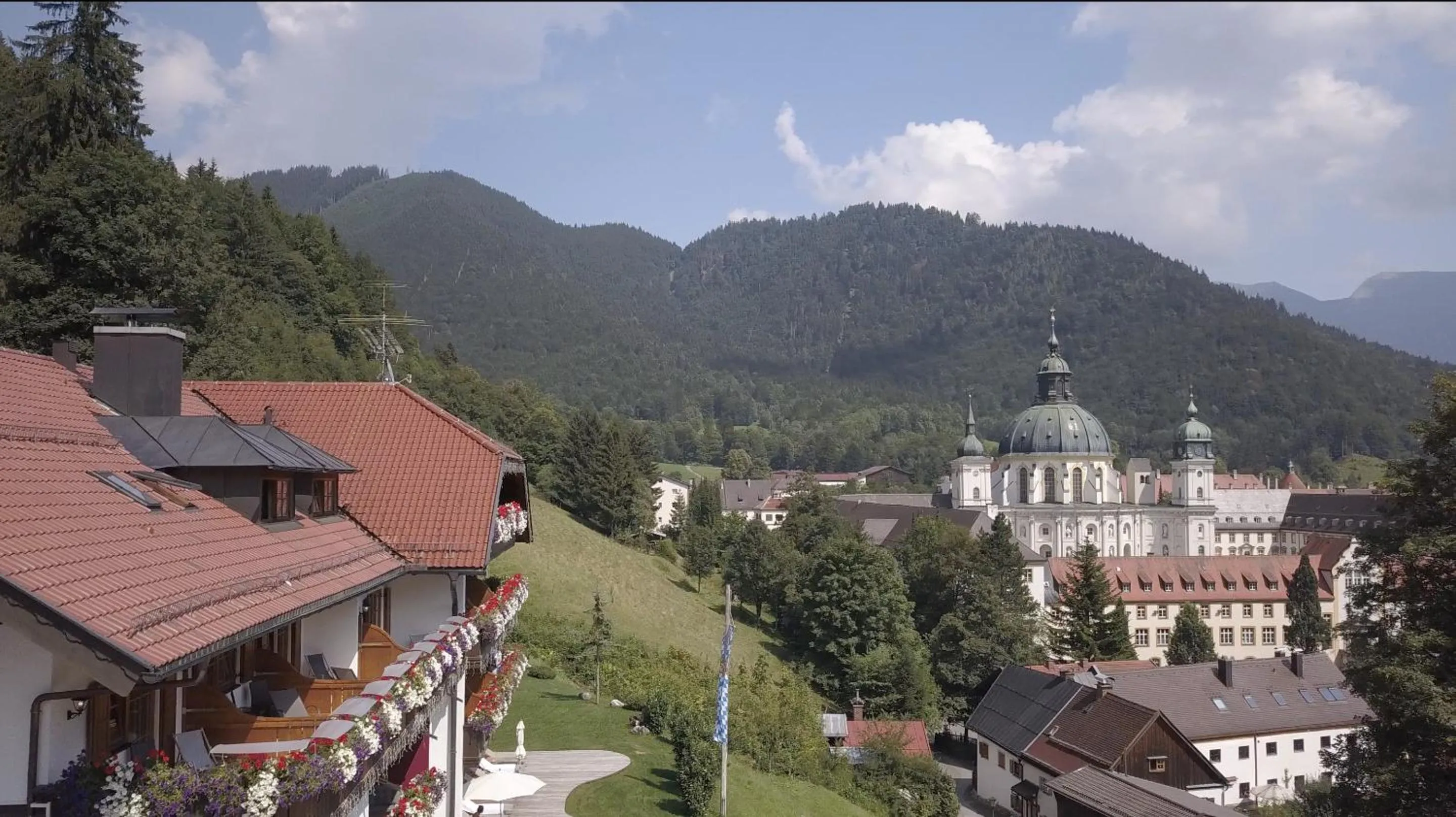 Neighbourhood in Hotel Blaue Gams ***S