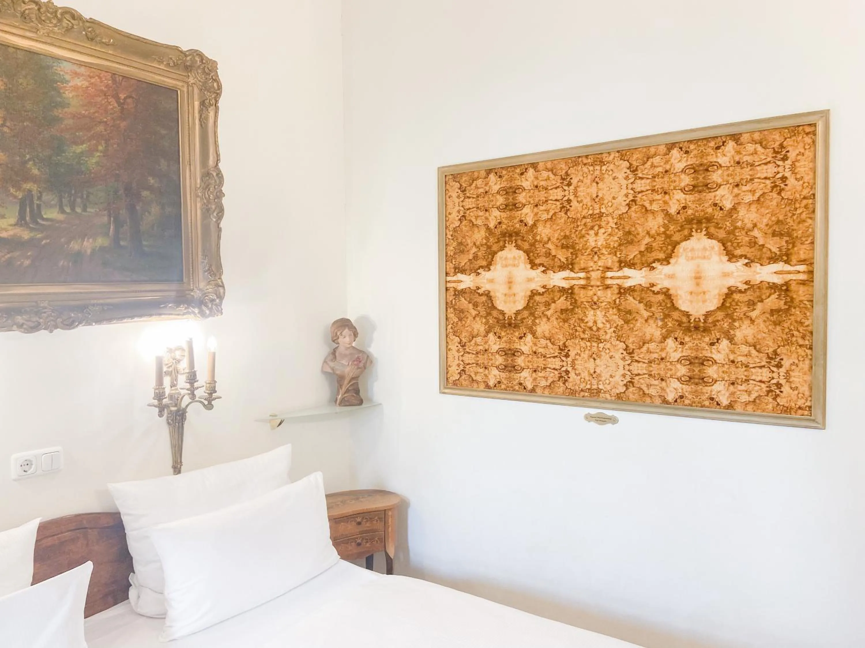 Bed in Hotel Rotdorn