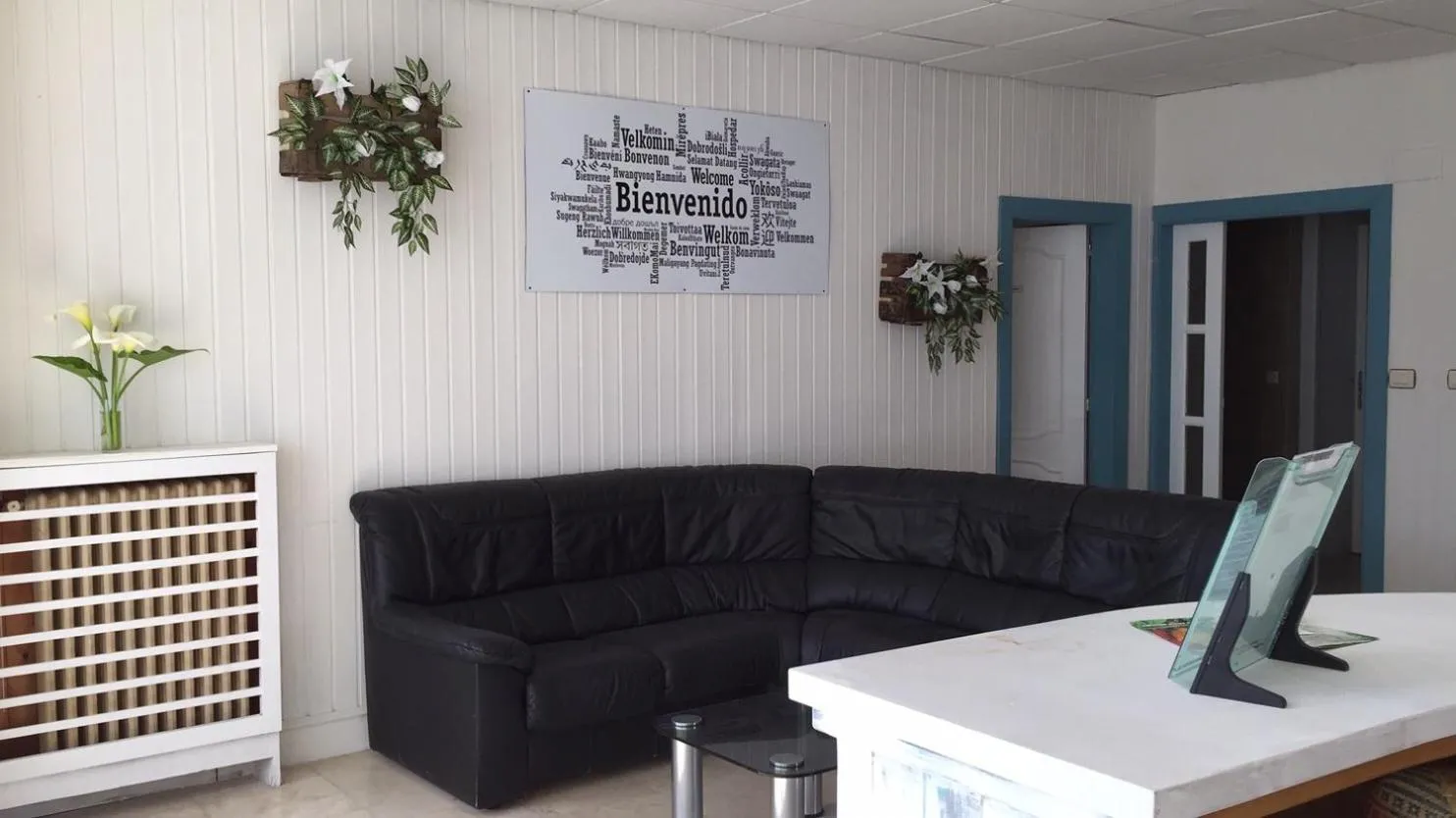 Lobby or reception in Albergue Internacional de Llanes