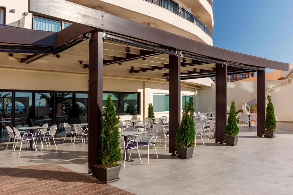 Balcony/Terrace in Cactus Hotel