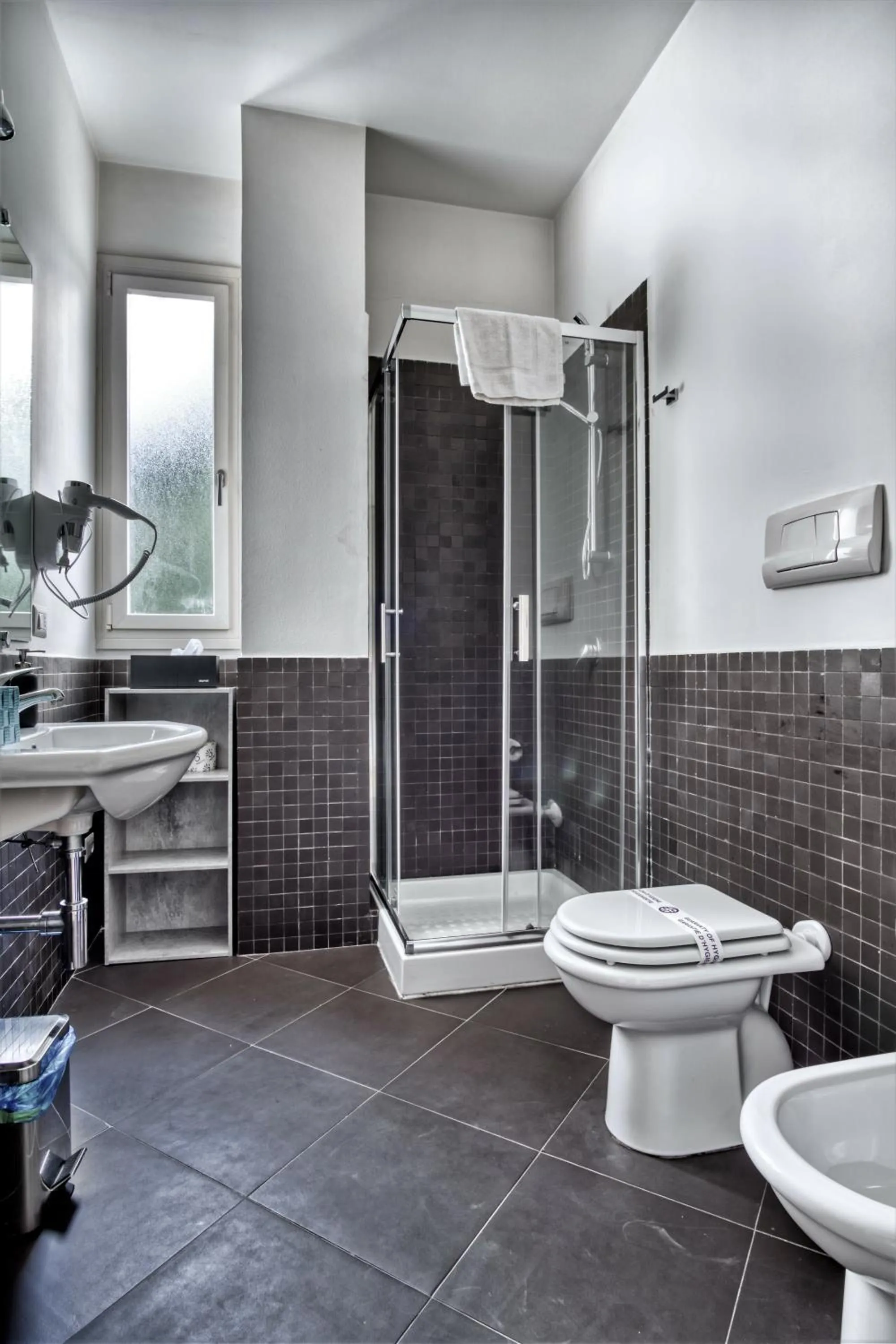 Bathroom in Horizon Suites