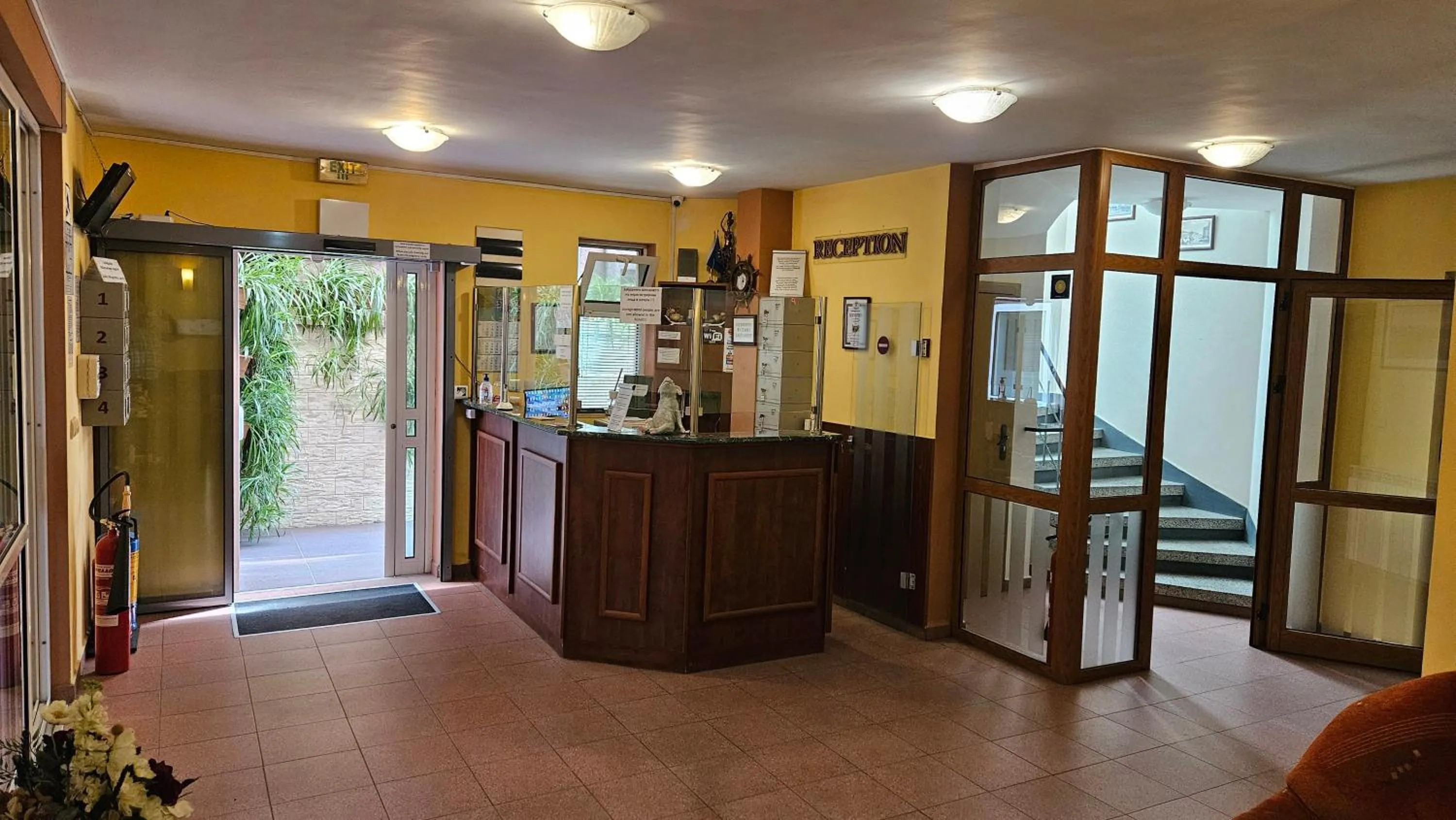 Caprice Family Hotel