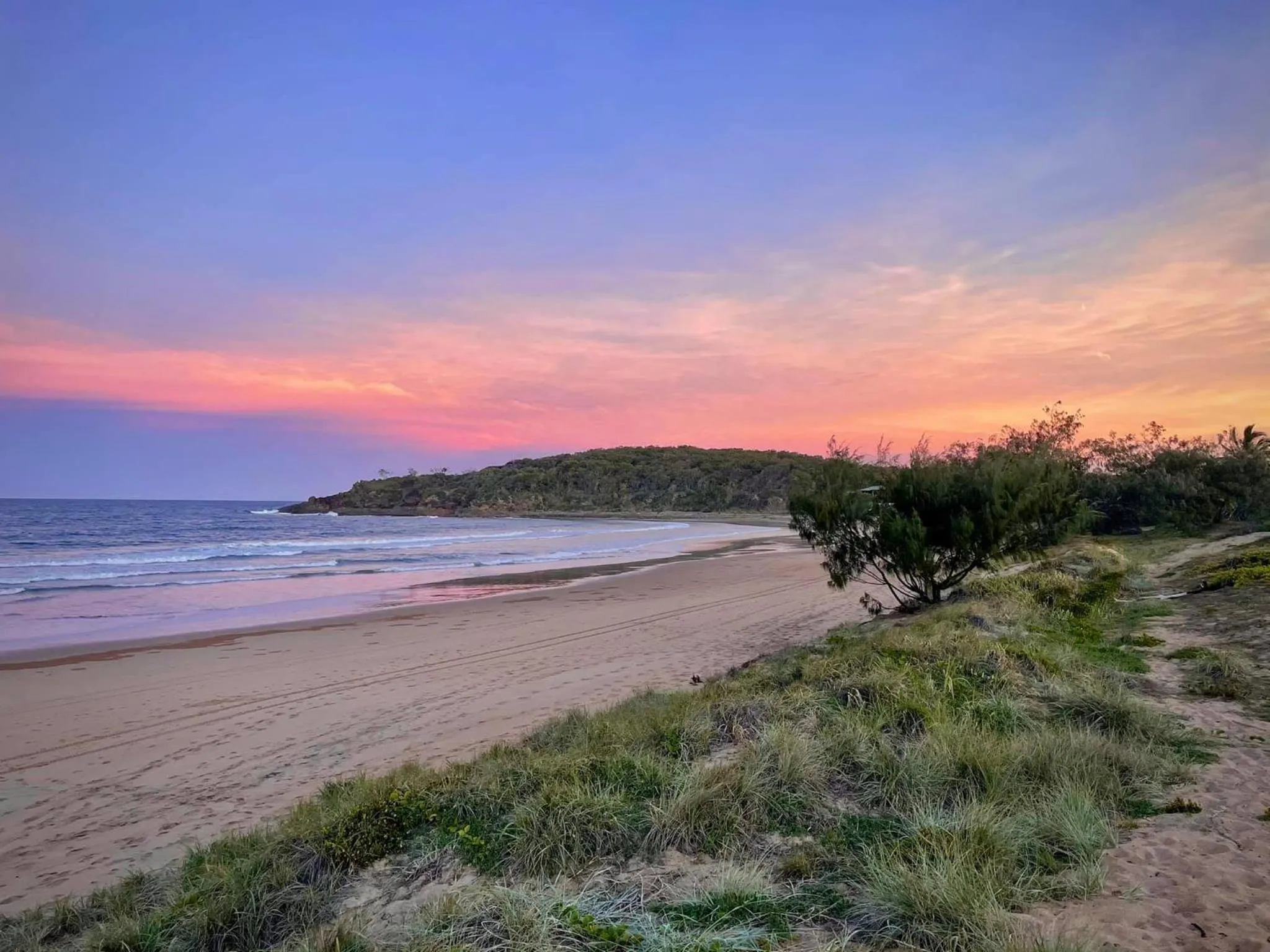Natural landscape in 1770 Beachside Backpacker