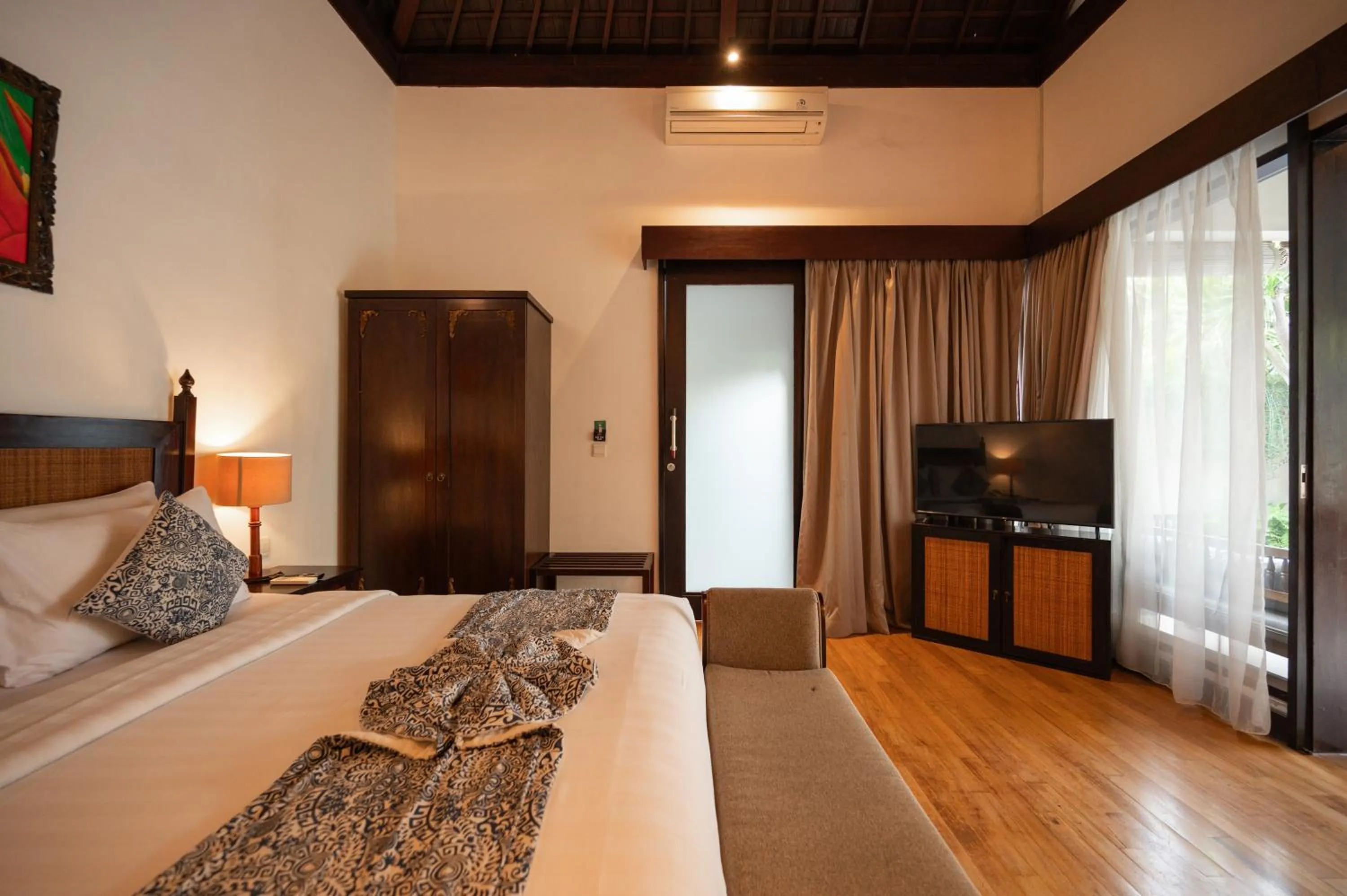 Bed in Aldeoz Grand Kancana Villas Resort Bali