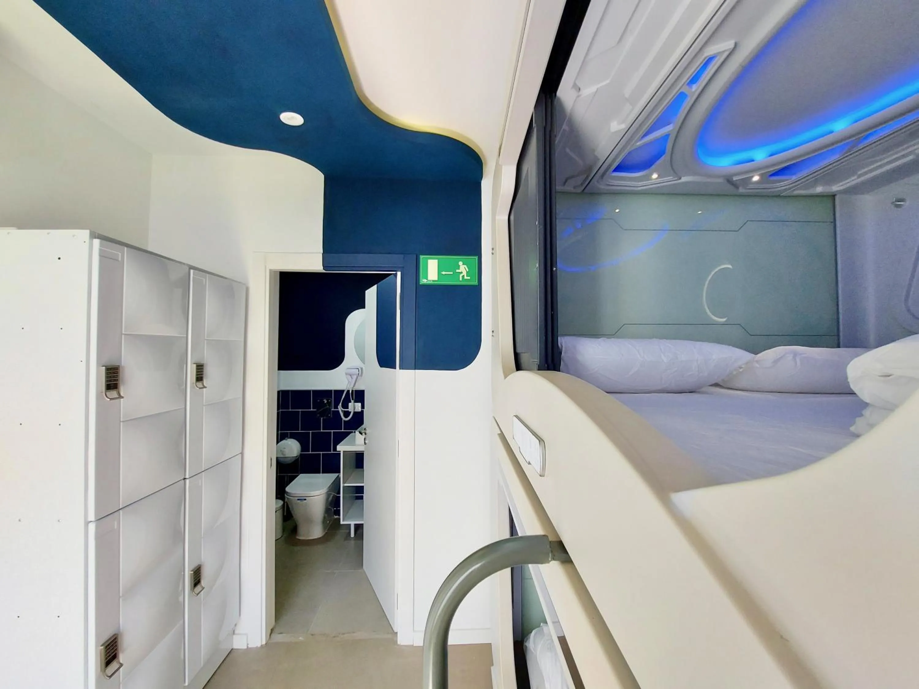 Shower, Bed in Atypicap Capsule Hostel