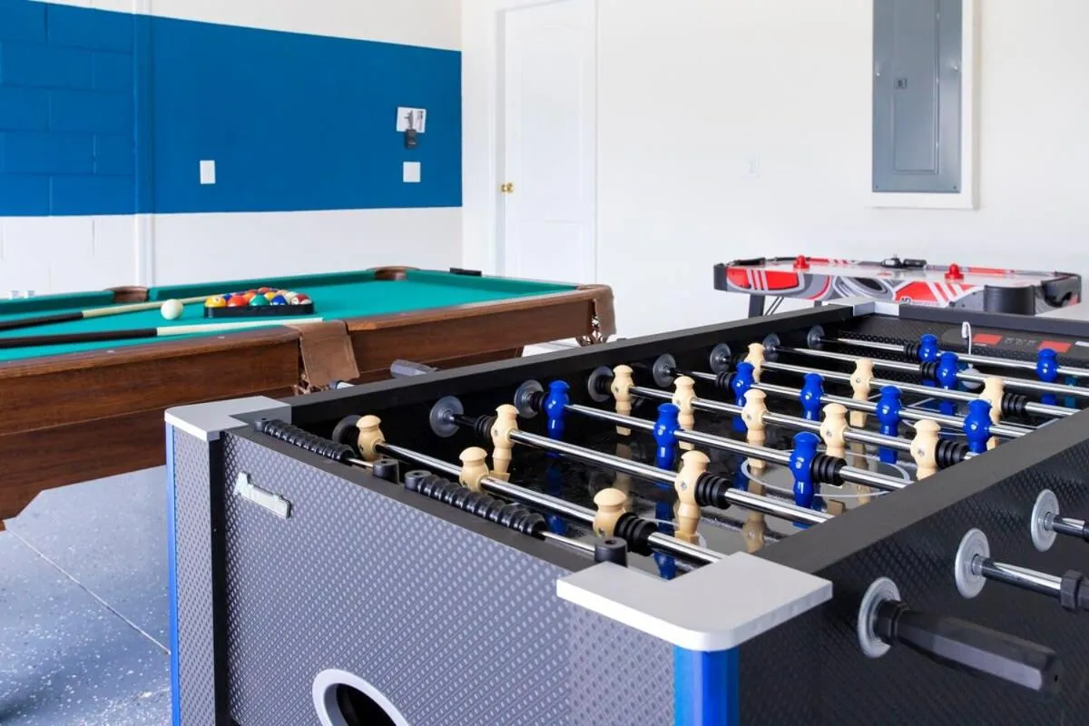 Gorgeous 5 Bd w/ Pool Close to Disney 6071