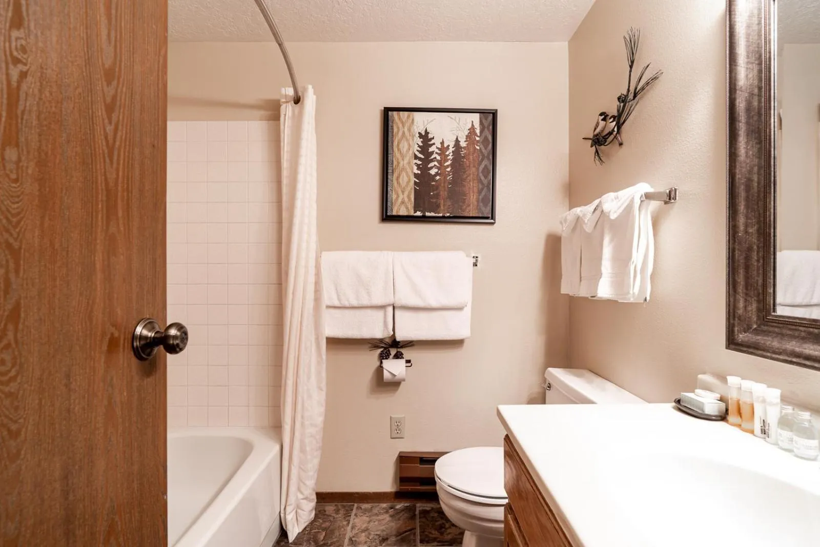 Toilet in Huckleberry House