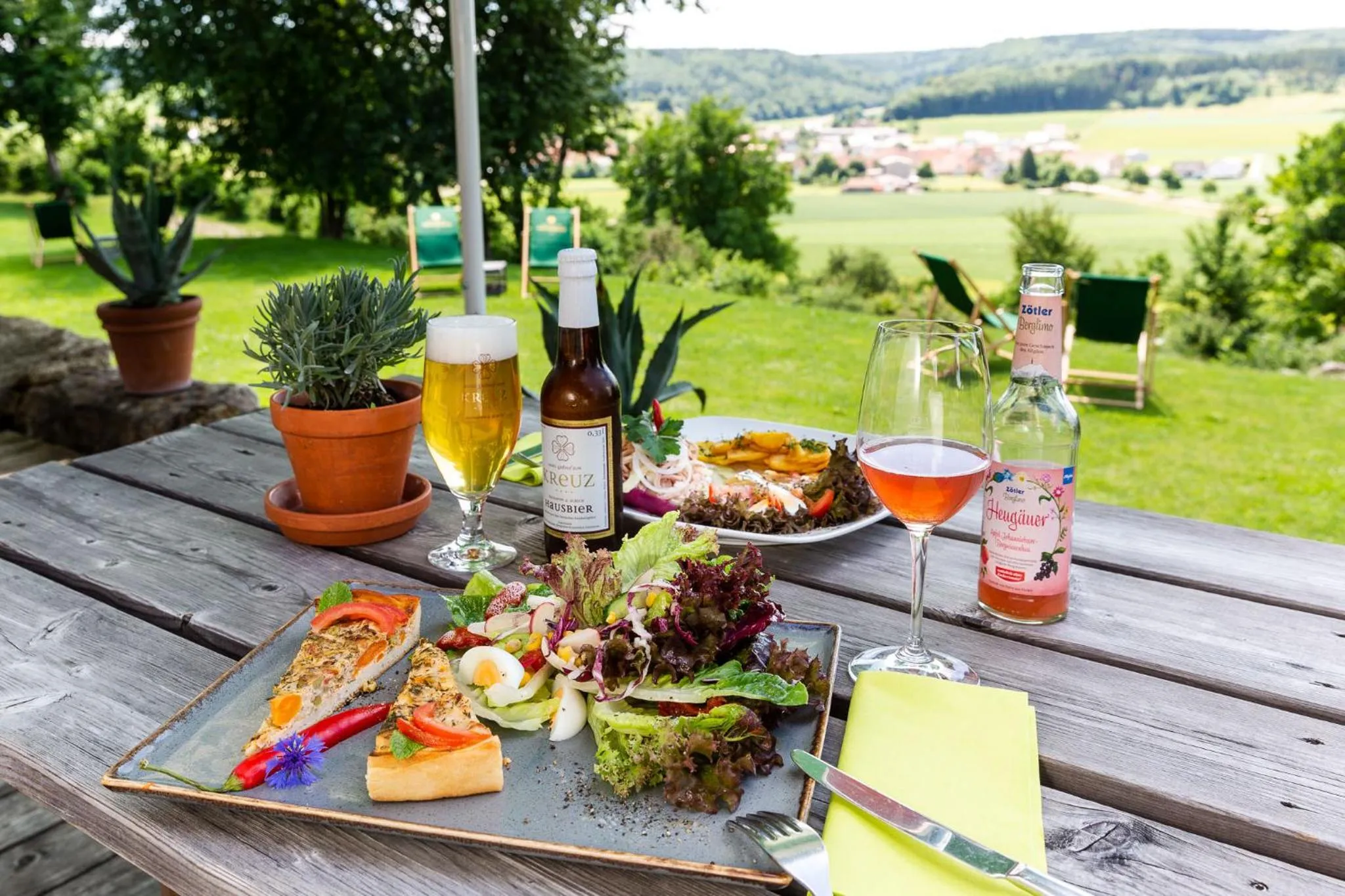 Restaurant/places to eat in Ringhotel sKreuz