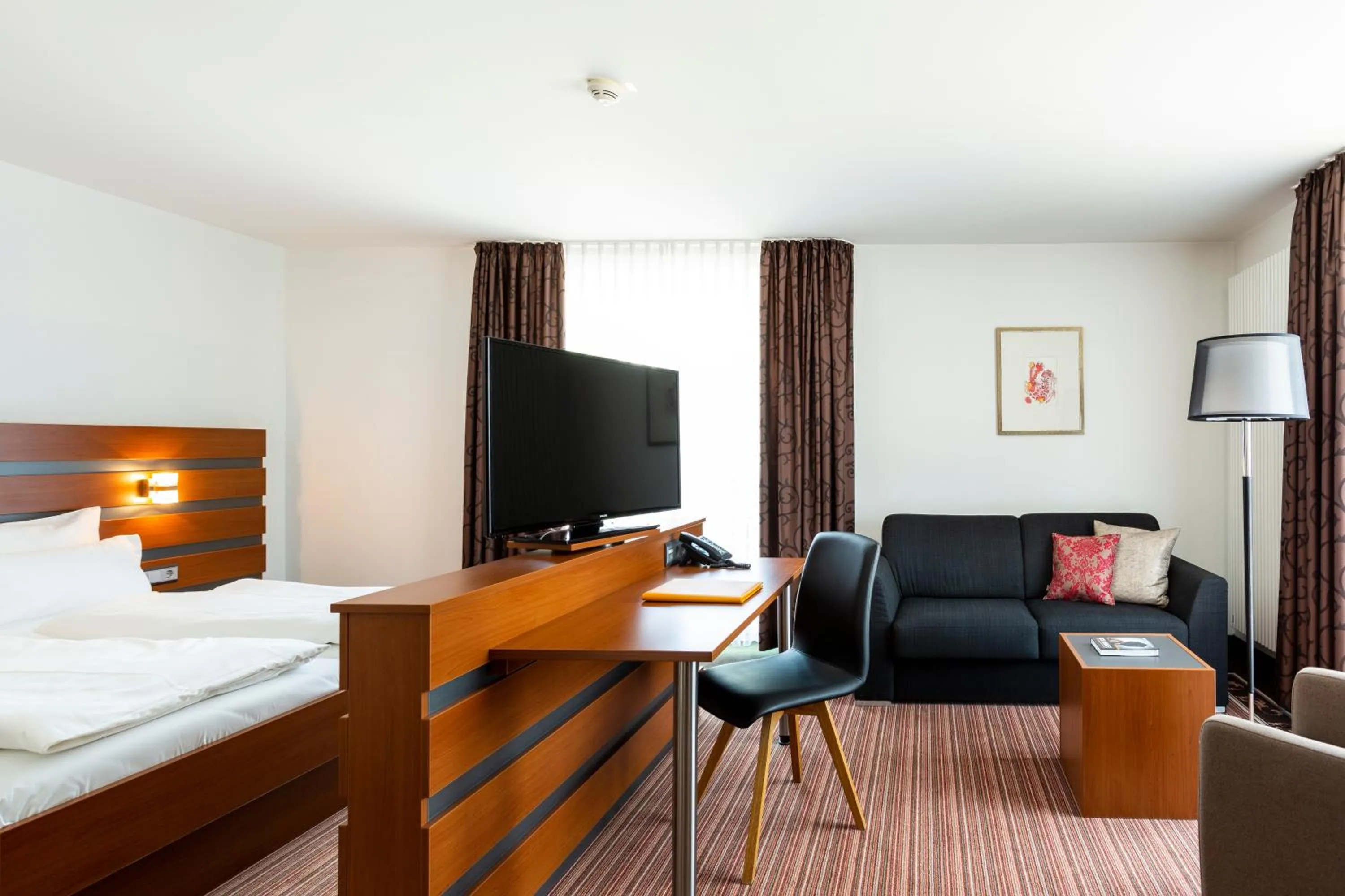 Photo of the whole room, Bed in Ringhotel sKreuz