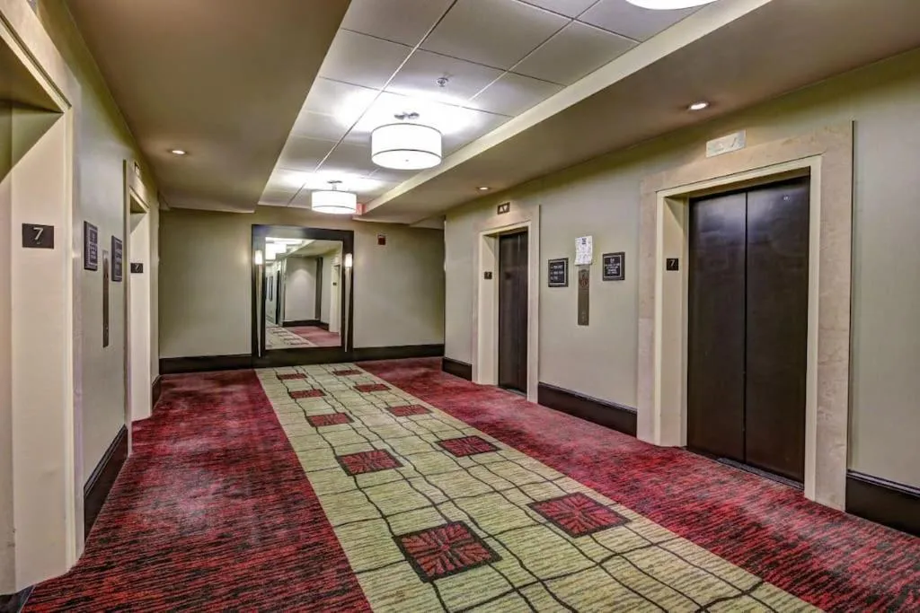 elevator in Harbor apartments Free indoor Parking