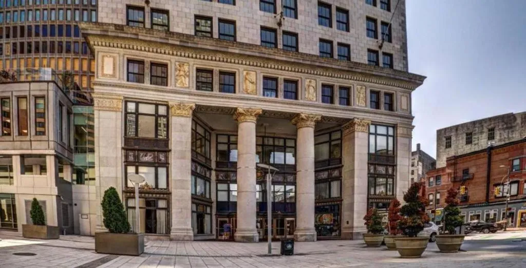 Harbor apartments Free indoor Parking