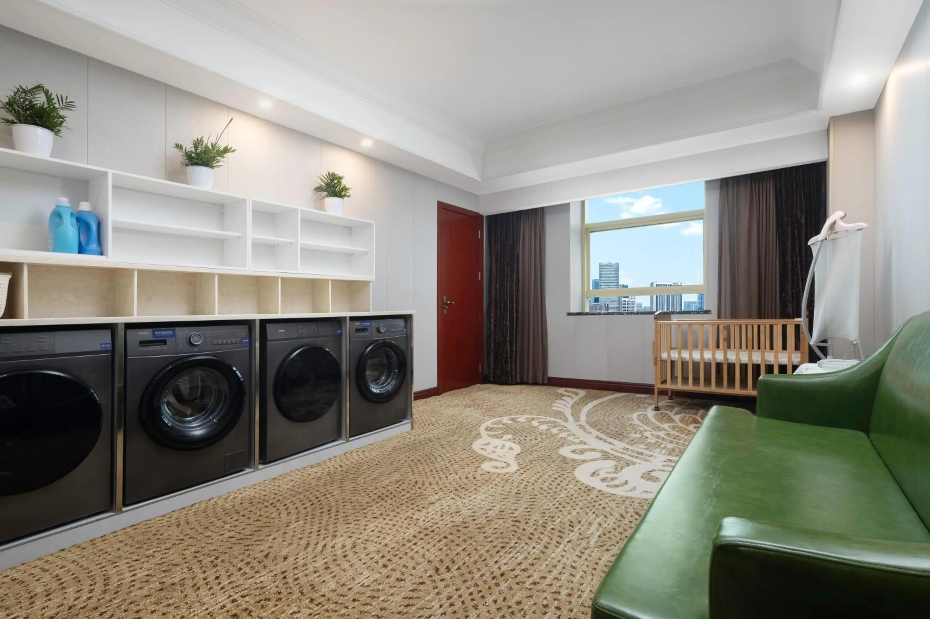 washing machine in Days Hotel & Suites China Town