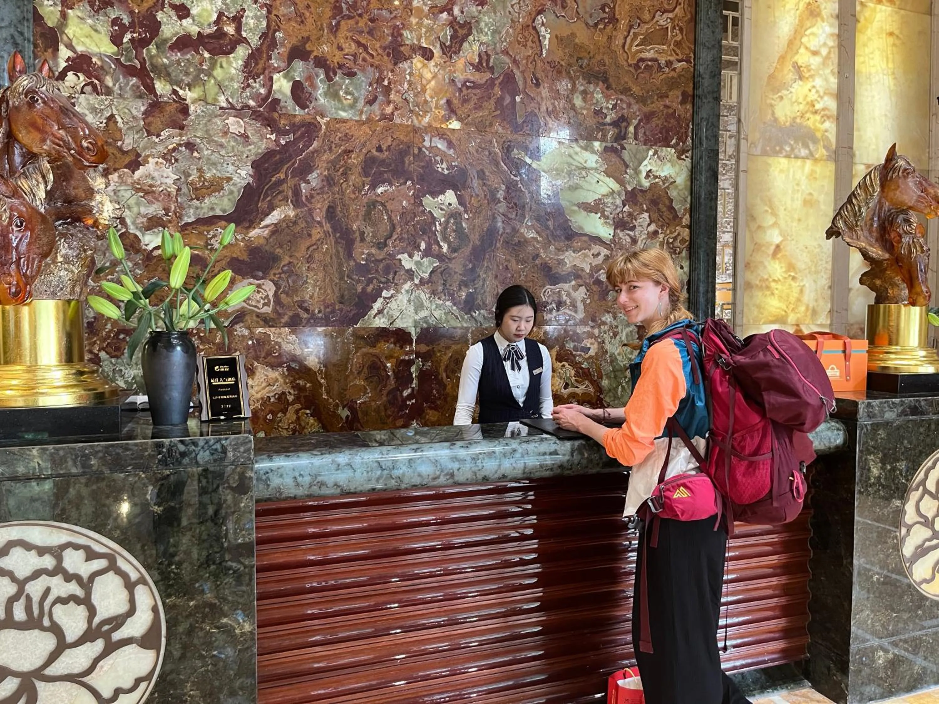 Lobby or reception in Days Hotel & Suites China Town