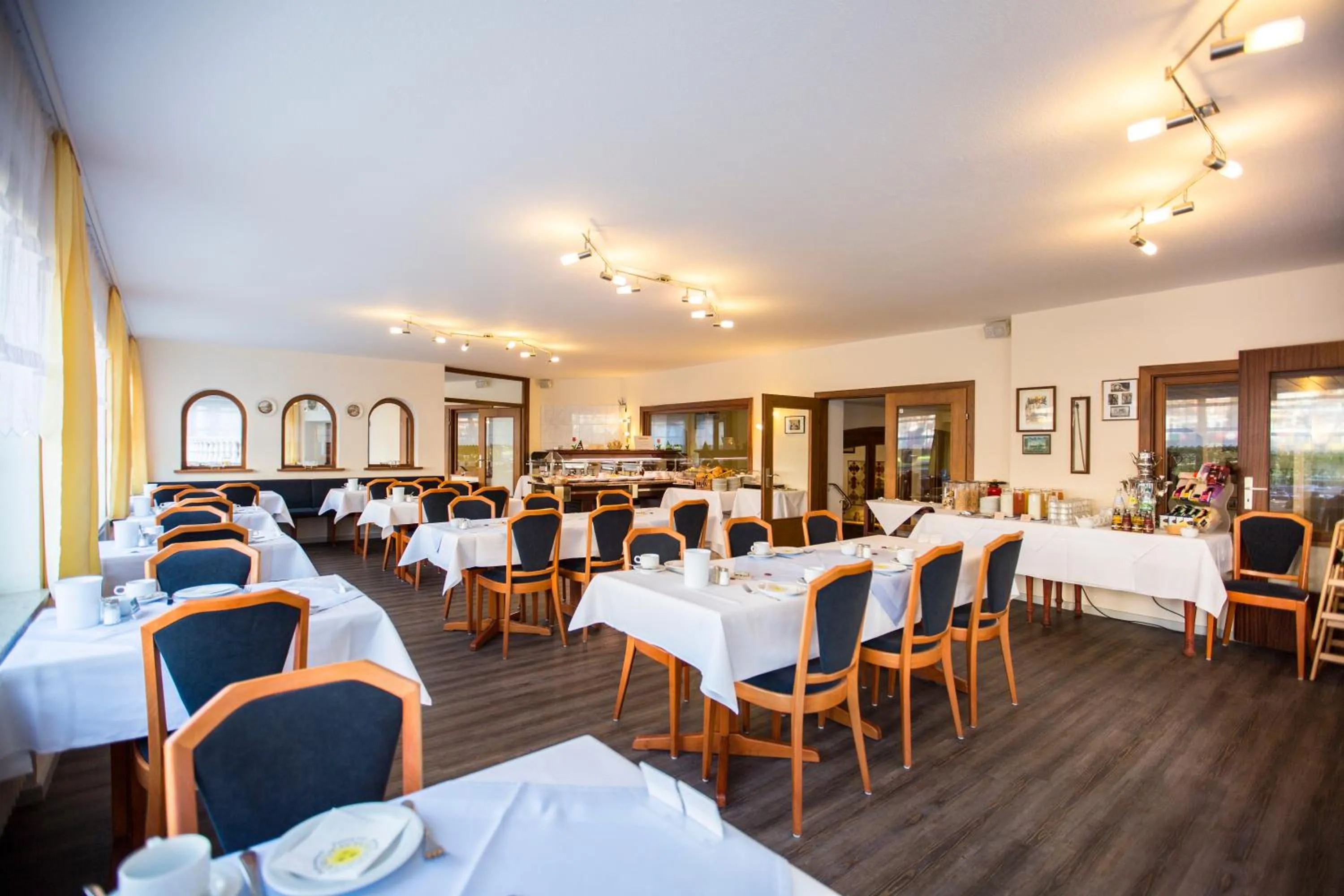 Food and drinks in Hotel Graf Waldersee