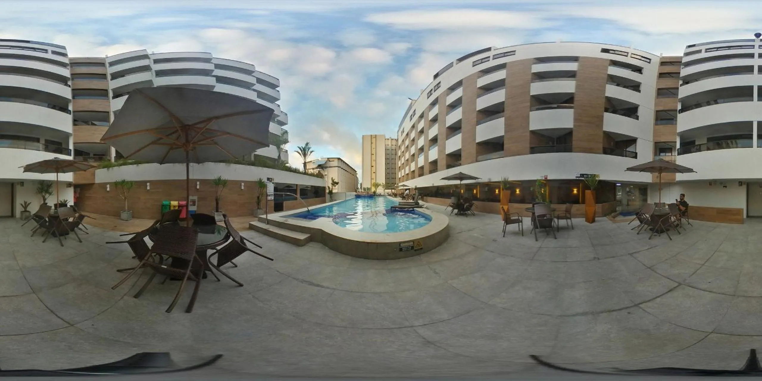 Pool view in Gold Flat - Miramar Hospedagens