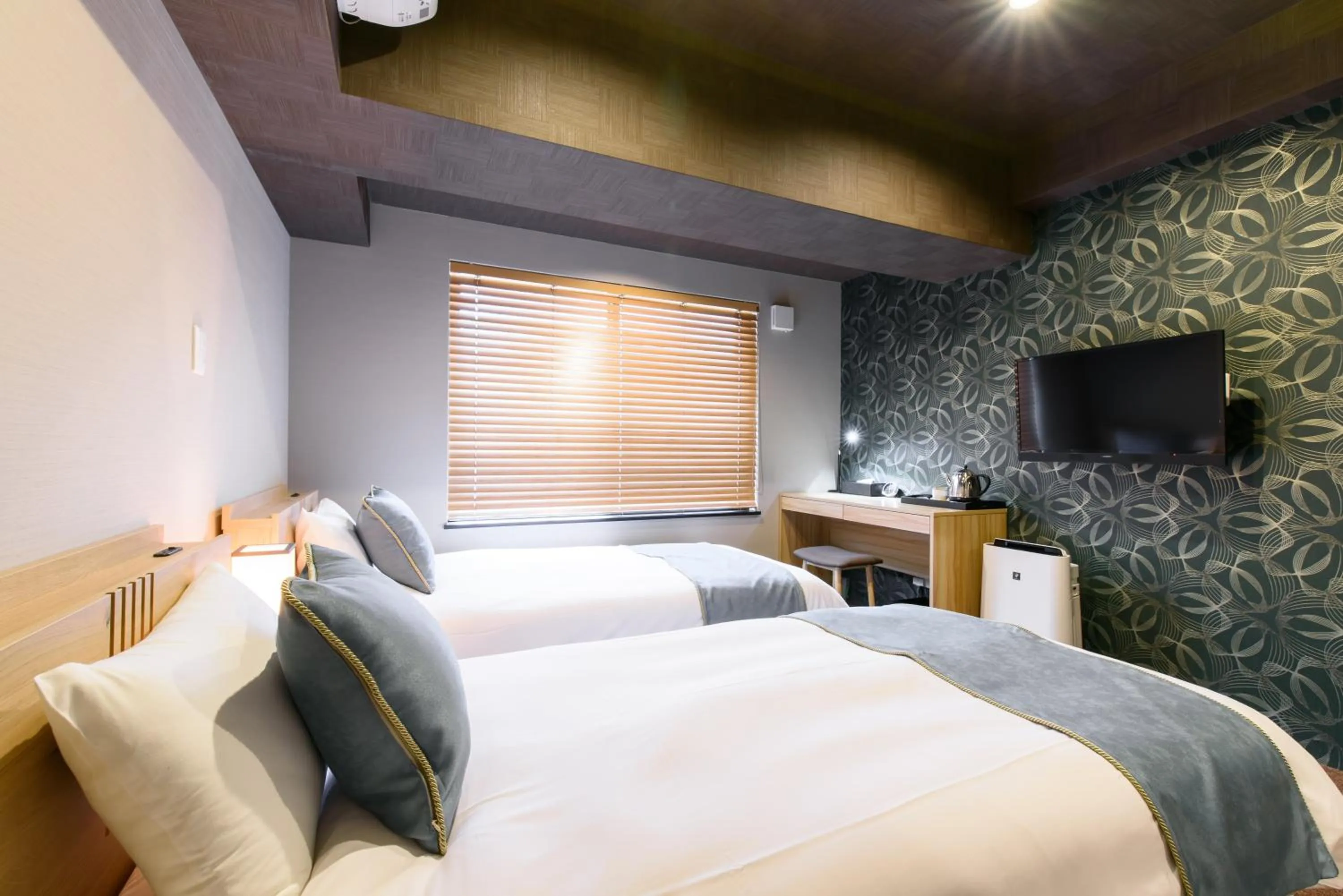 TV and multimedia, Bed in JP INN Kyoto Ekimae Mongakucho