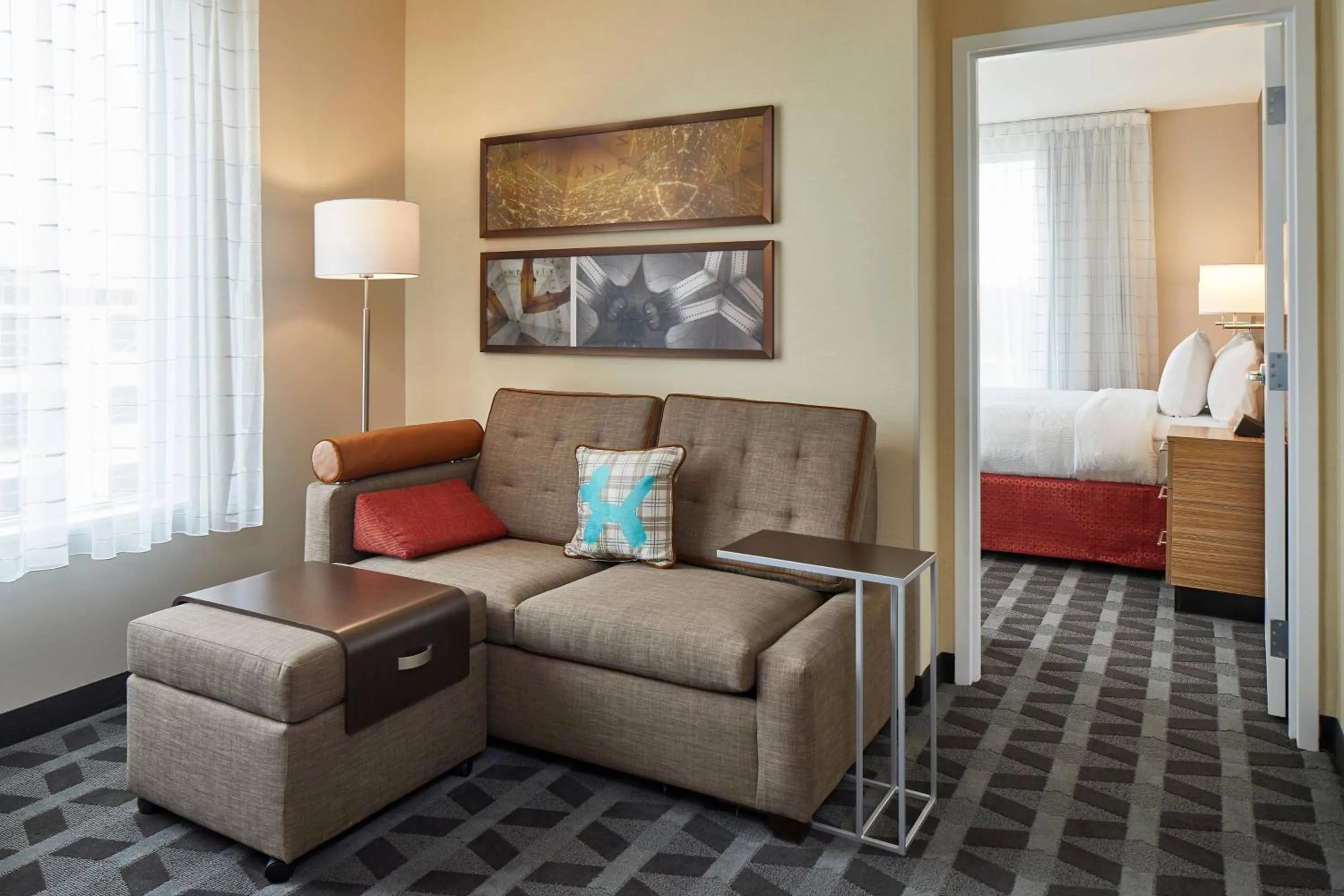 Bedroom in TownePlace Suites by Marriott Columbus North - OSU