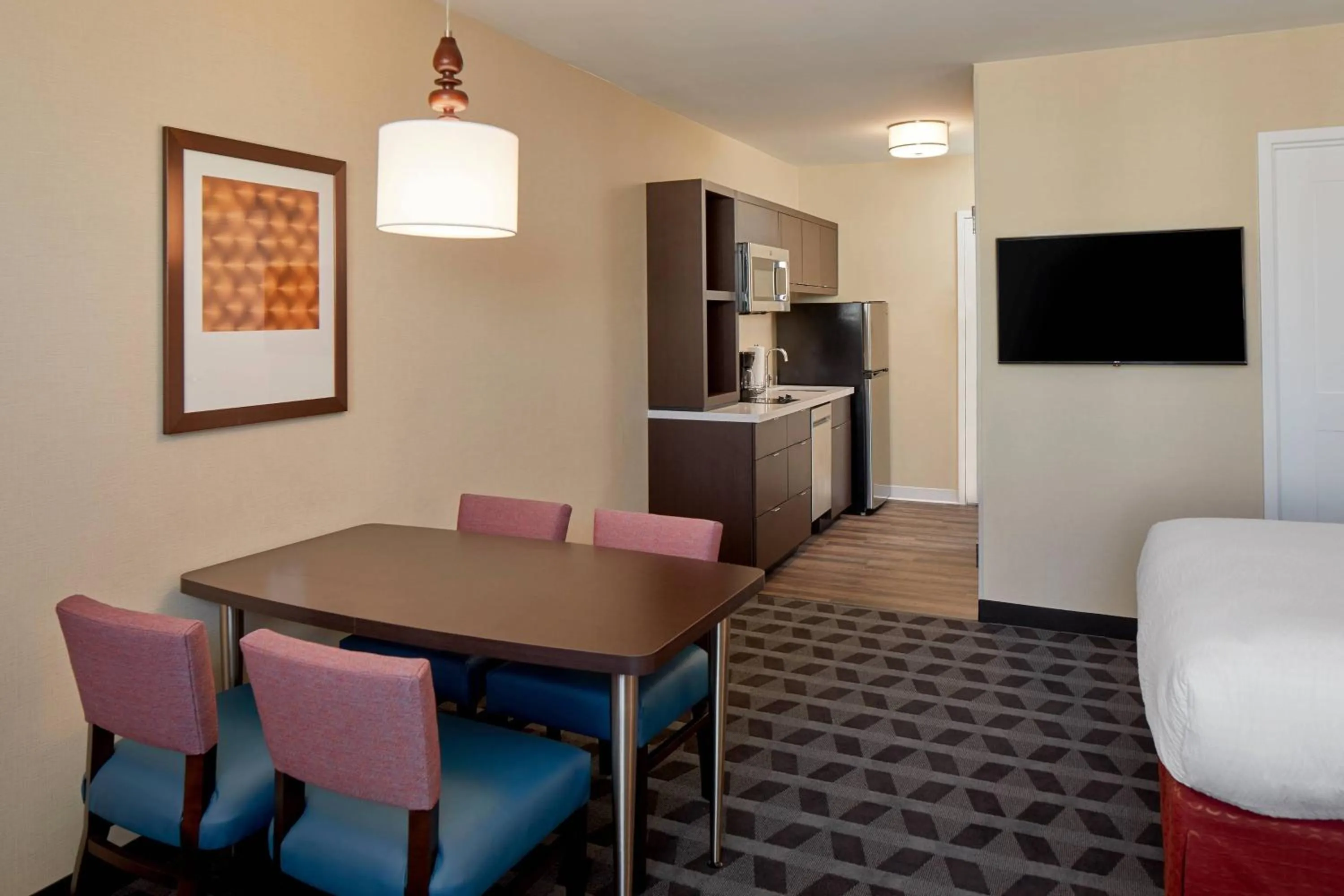 Bedroom in TownePlace Suites by Marriott Columbus North - OSU