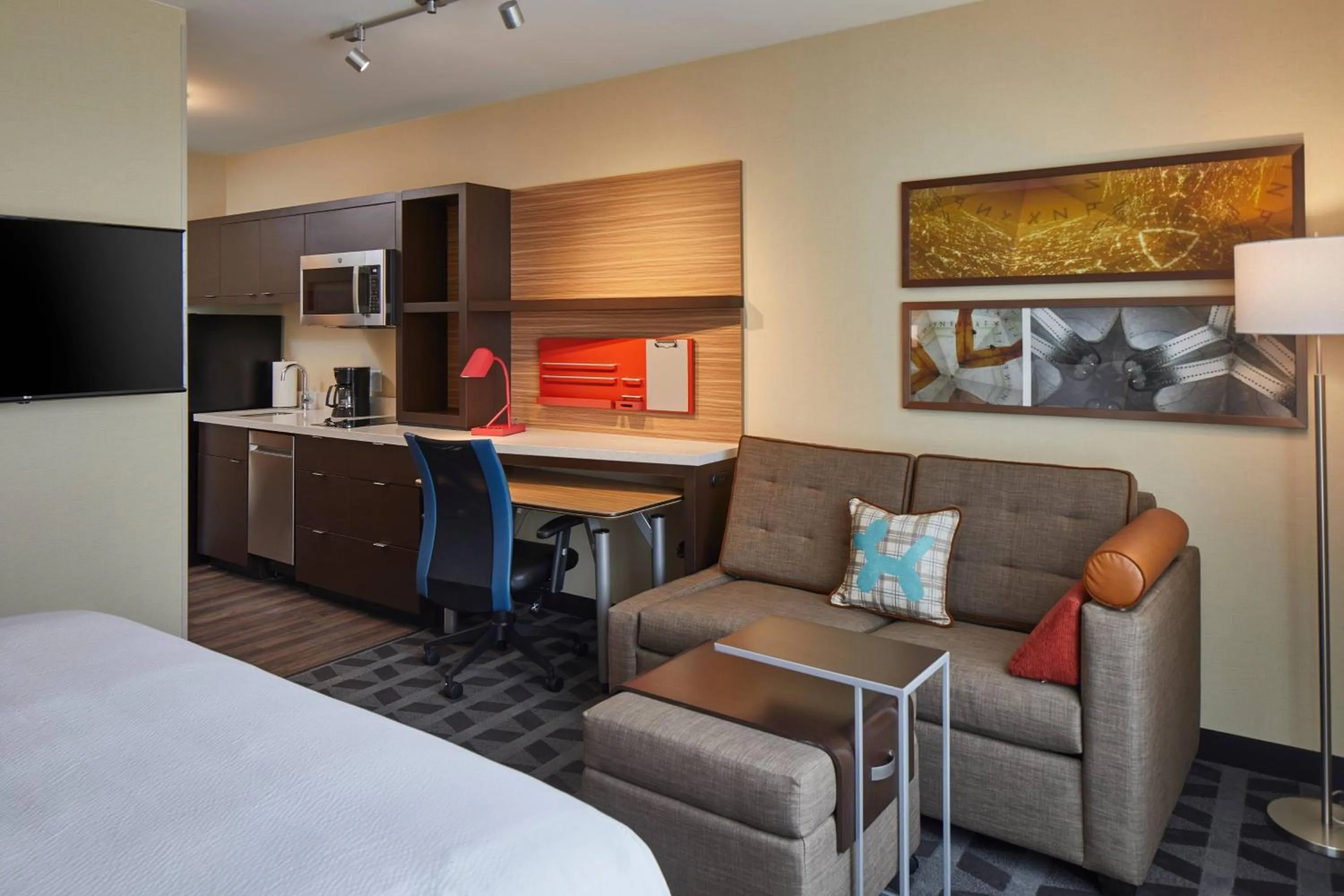 Bedroom, Bed in TownePlace Suites by Marriott Columbus North - OSU