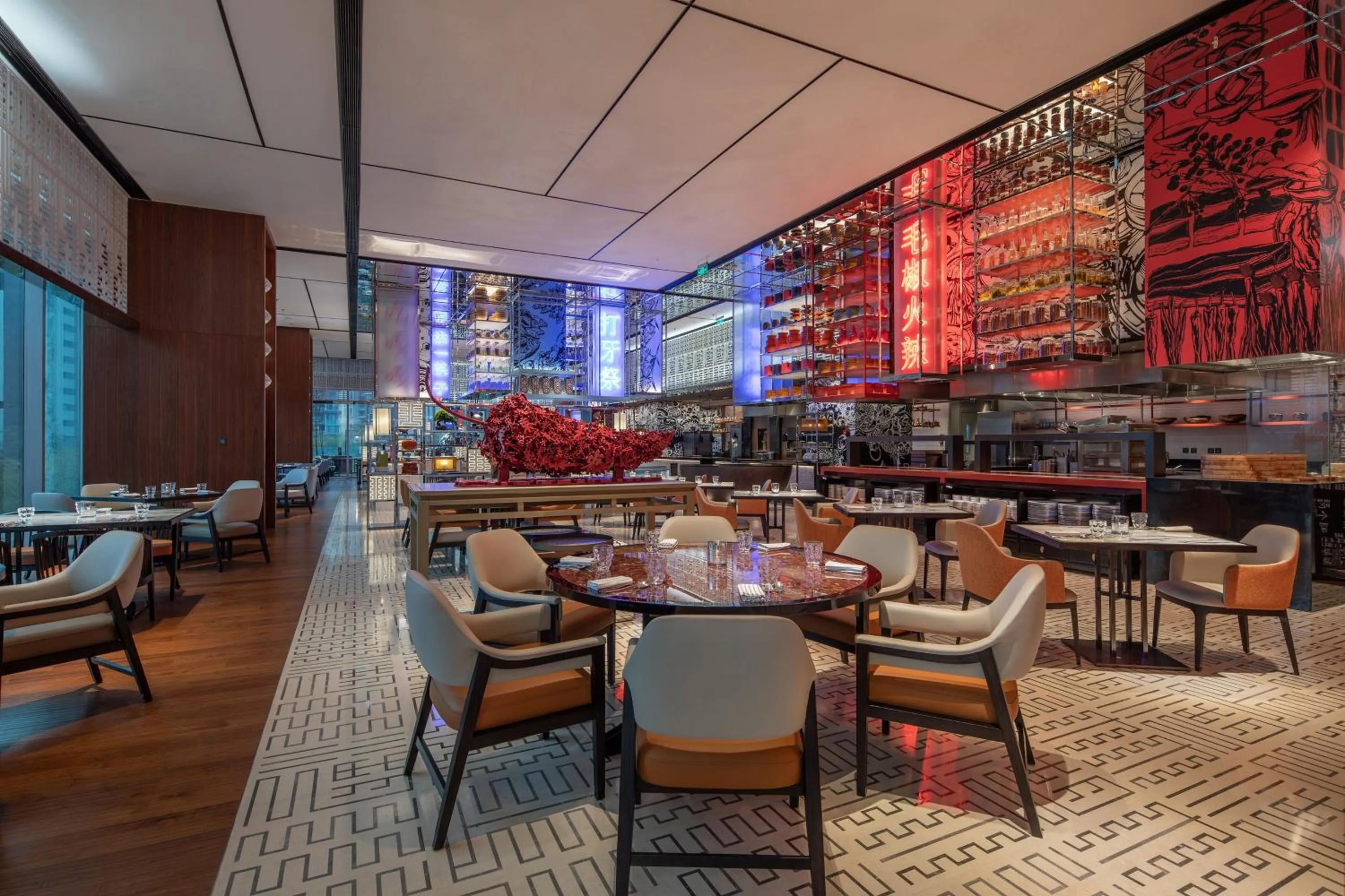 Restaurant/places to eat in W Chengdu