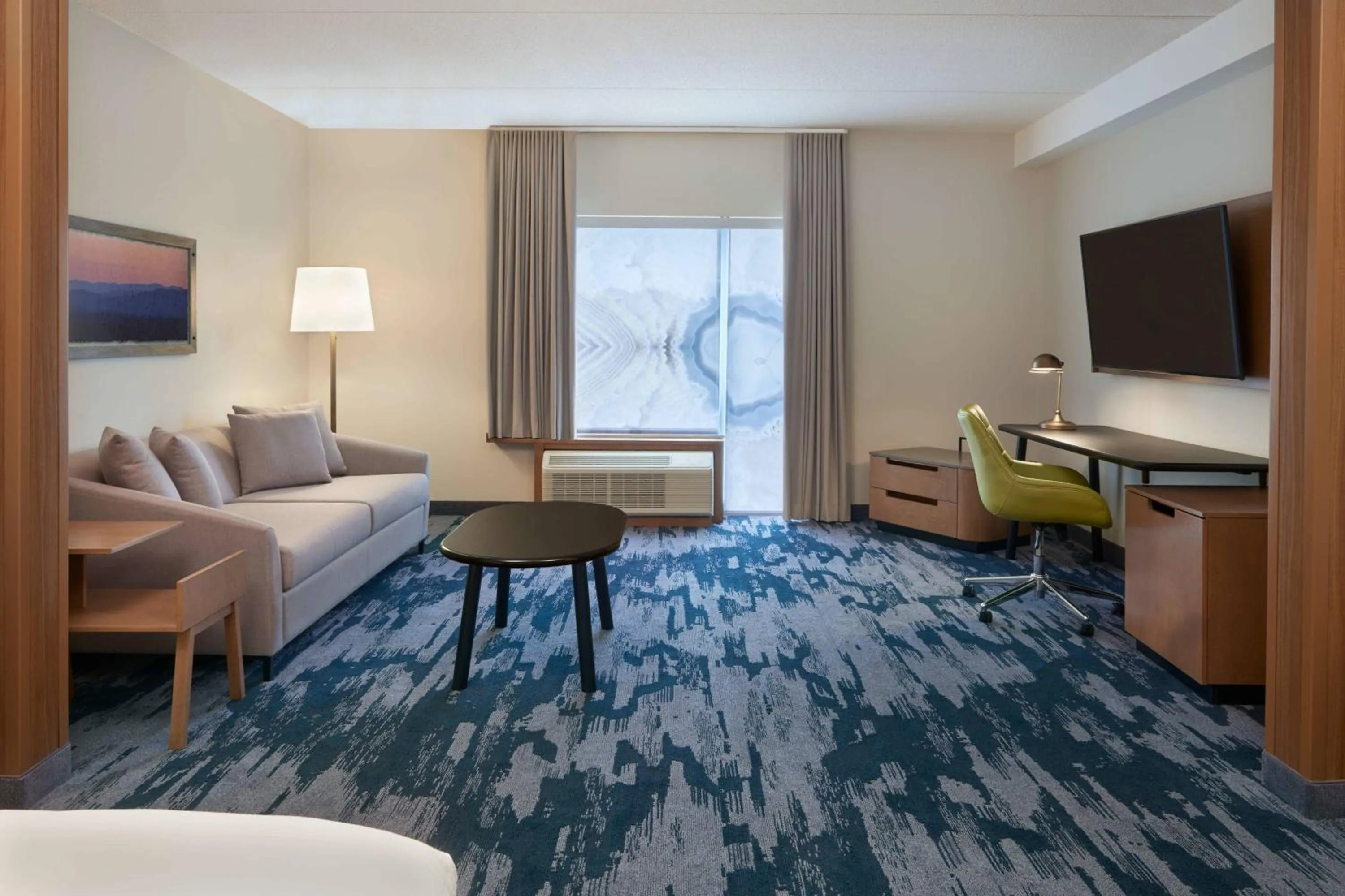 Photo of the whole room, Bed in Fairfield by Marriott Inn & Suites Orillia