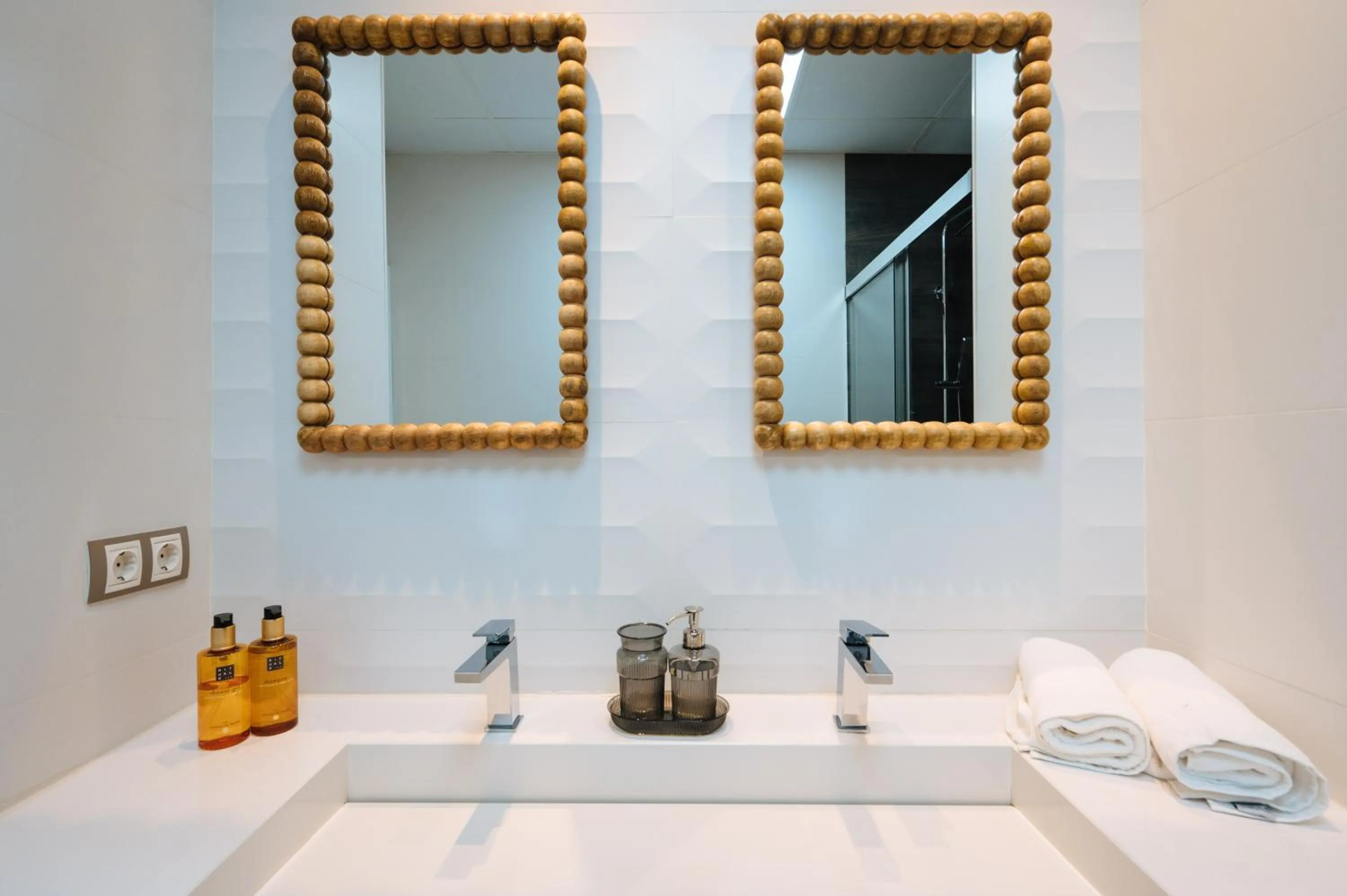 Bathroom in Apartamentos "El Escondite de Triana"