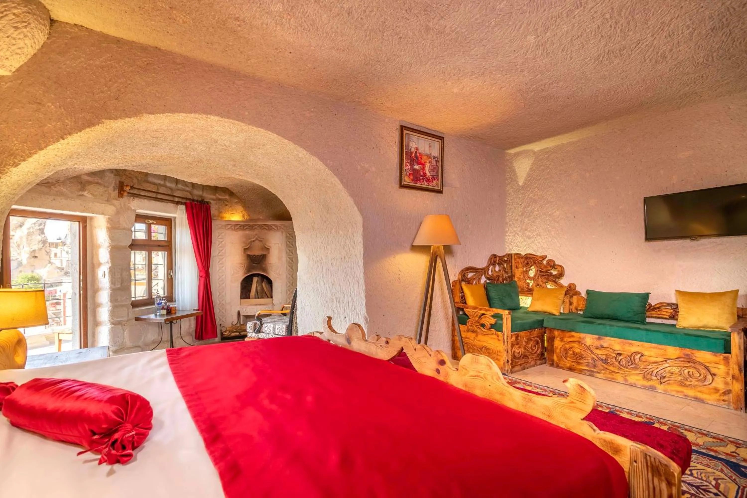 Seating area in Helen Cave Suites