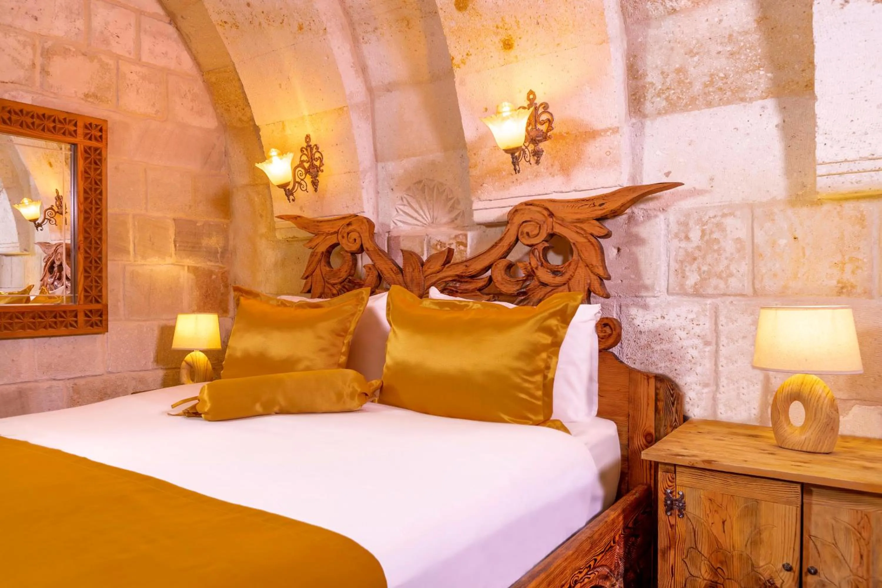 Bed in Helen Cave Suites