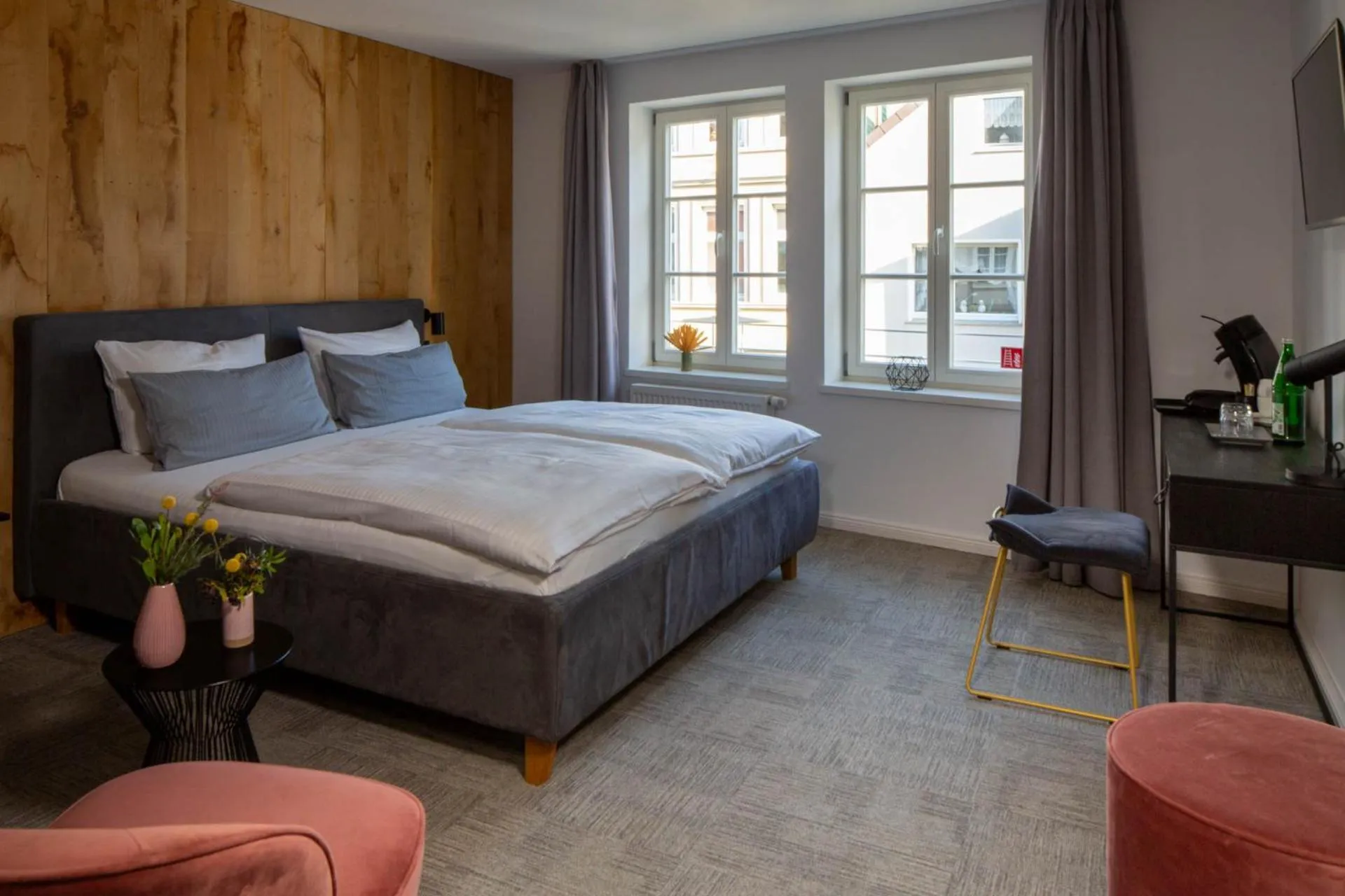 Bedroom, Bed in Wertschätzer Hotel - Krumme Str