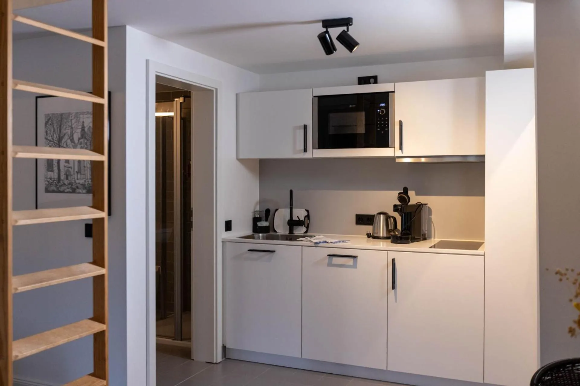 Kitchen or kitchenette in Wertschätzer Hotel - Krumme Str