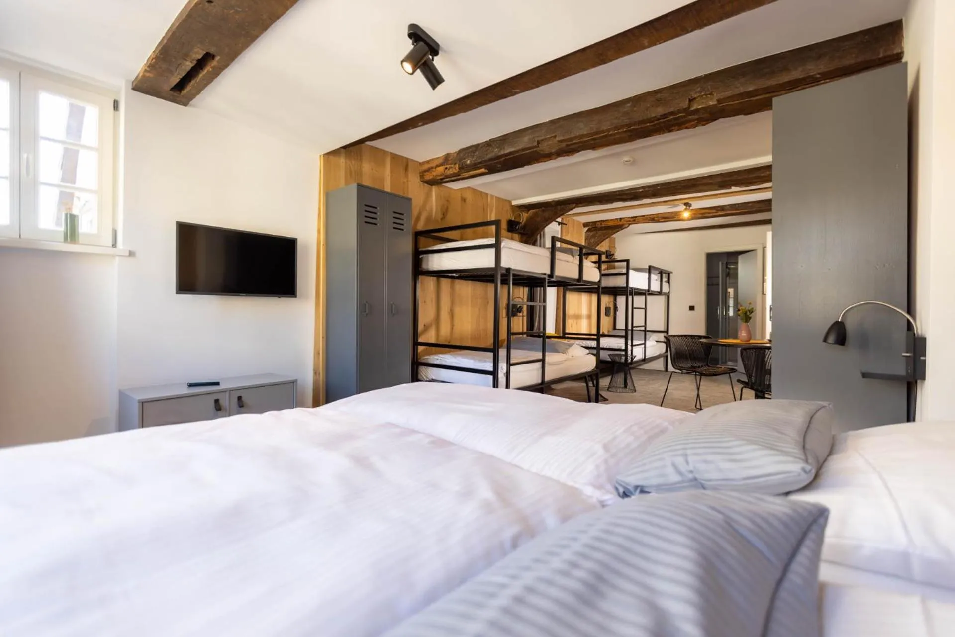 Bedroom, Bed in Wertschätzer Hotel - Krumme Str