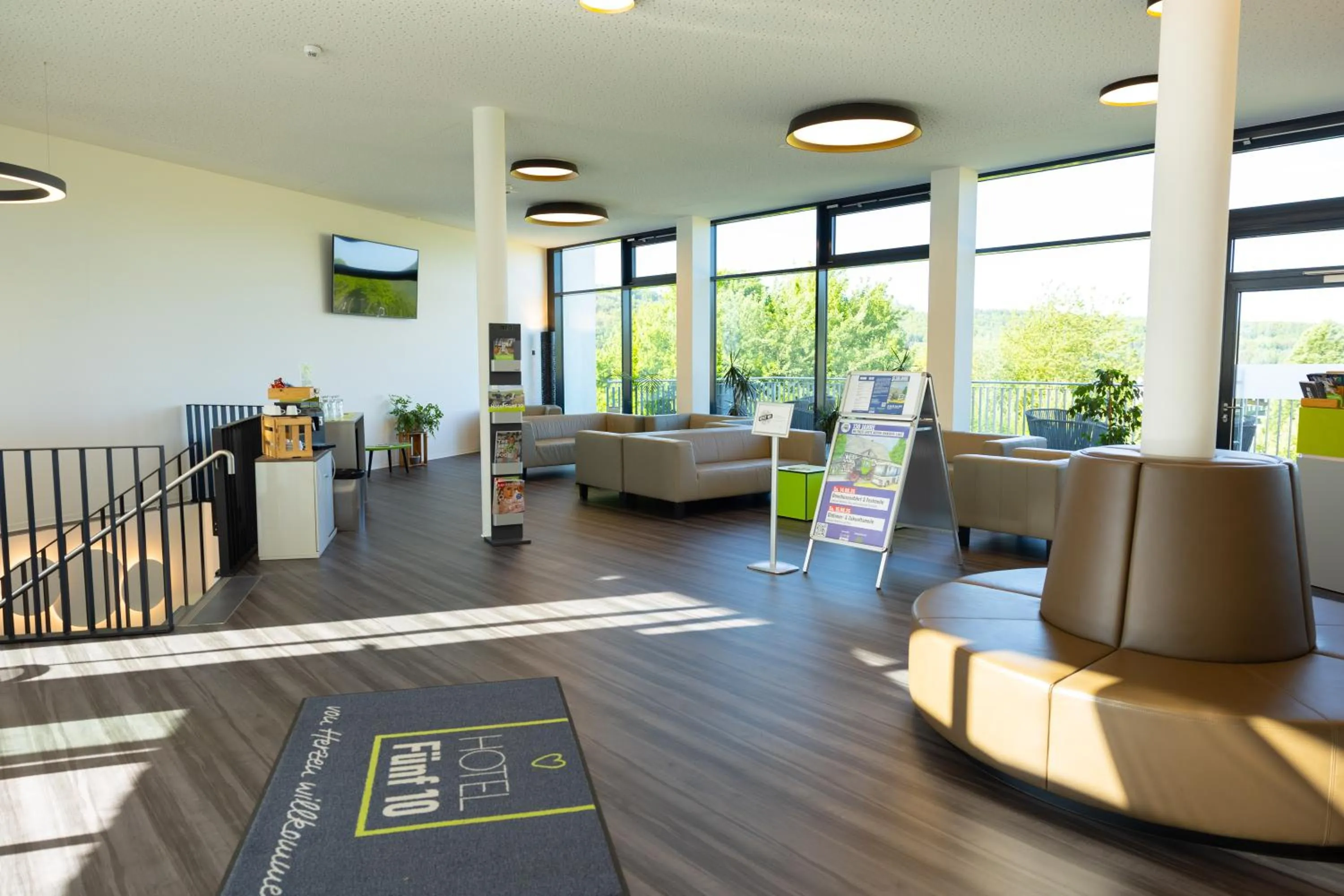 Lobby or reception in Hotel FÜNF10