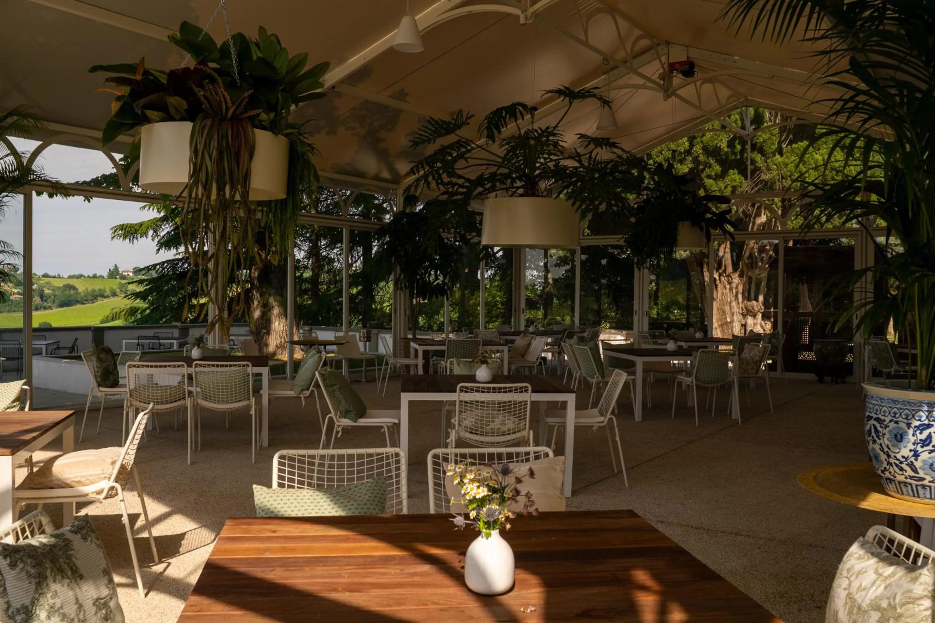 Restaurant/places to eat in Boutique Hotel Villa Monty Banks